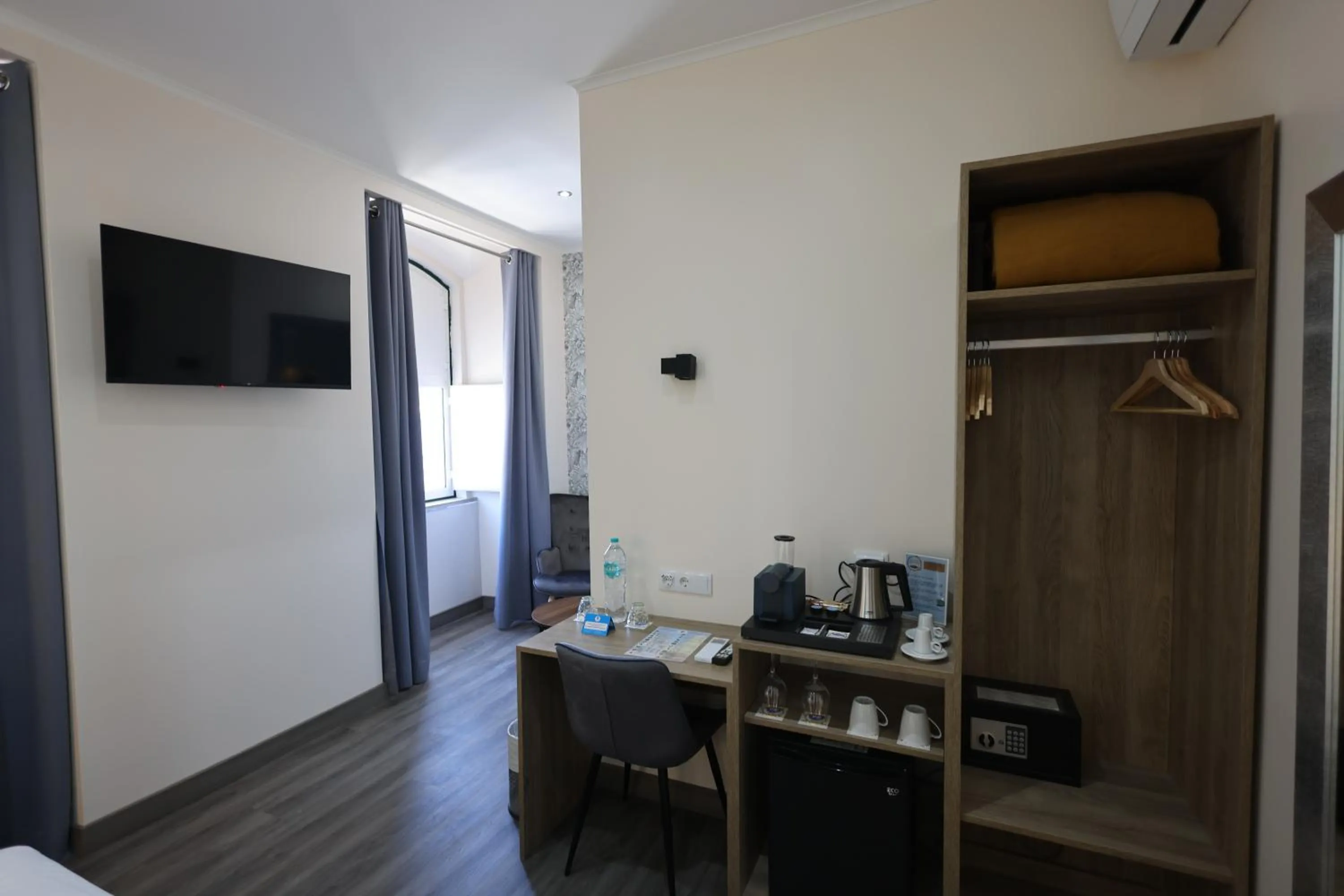 Pensao Praca Da Figueira