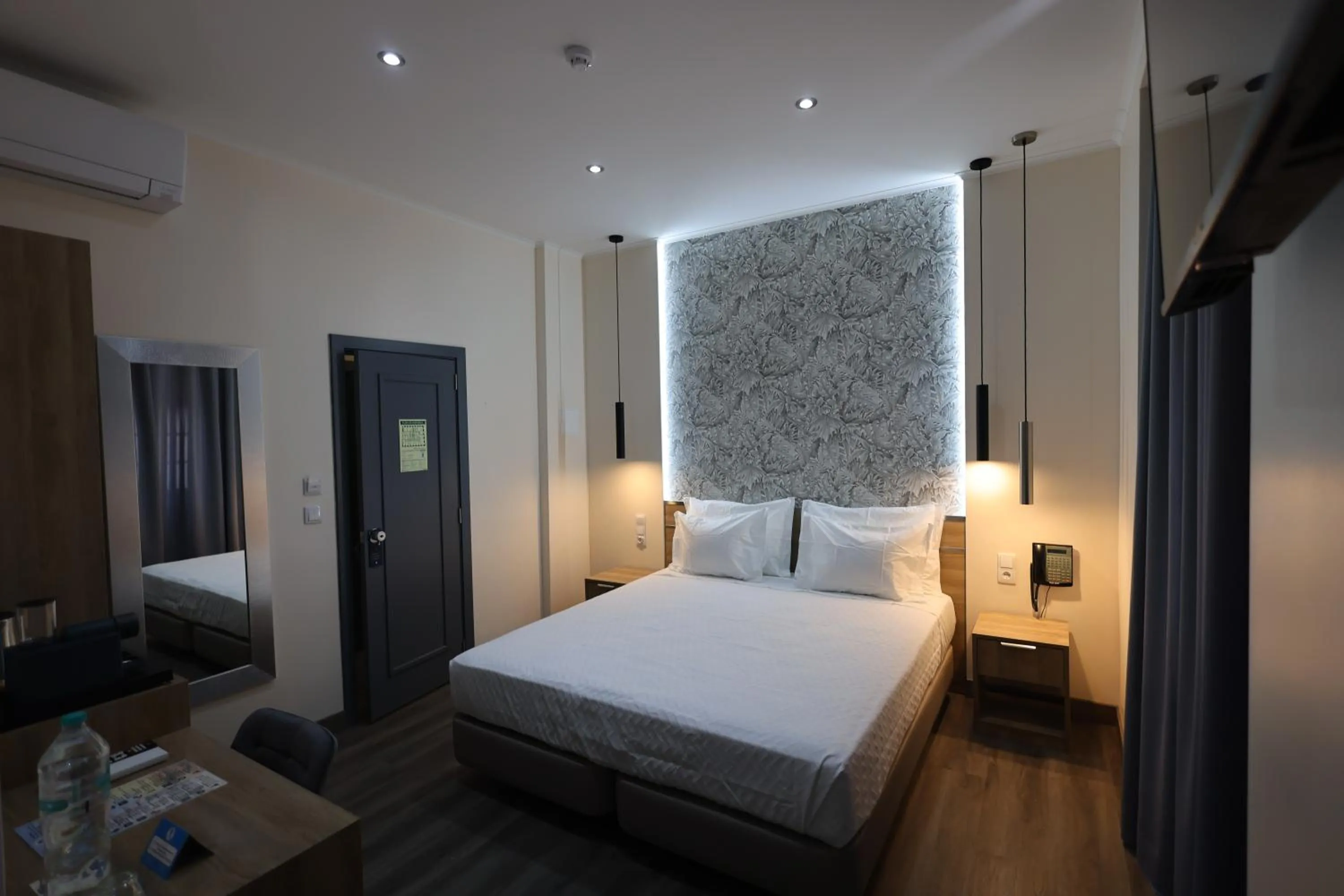 Bed in Pensao Praca Da Figueira