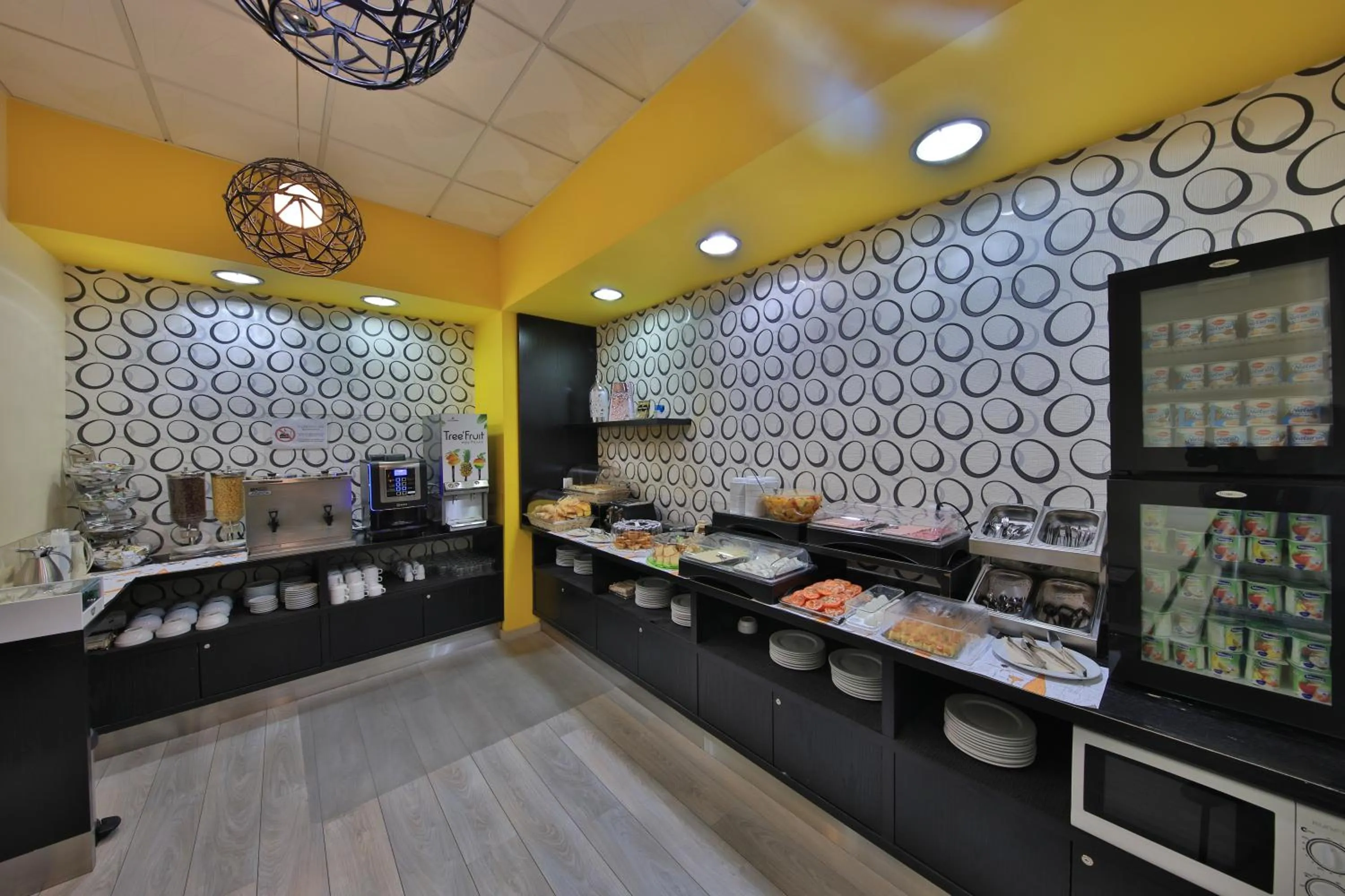 Food in Pensao Praca Da Figueira