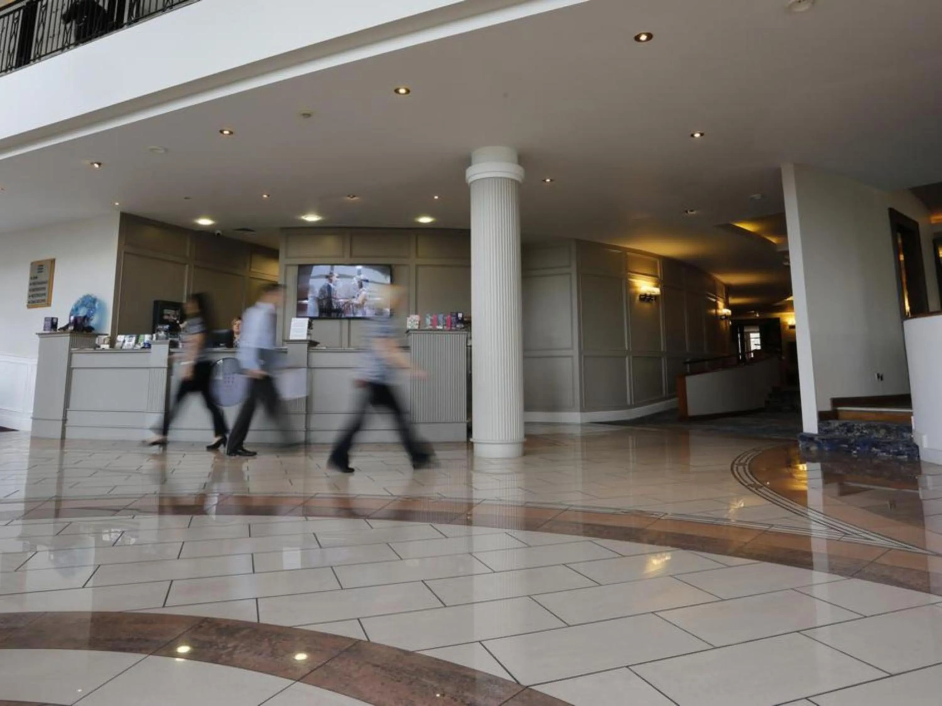 Facade/entrance in Seagoe Hotel
