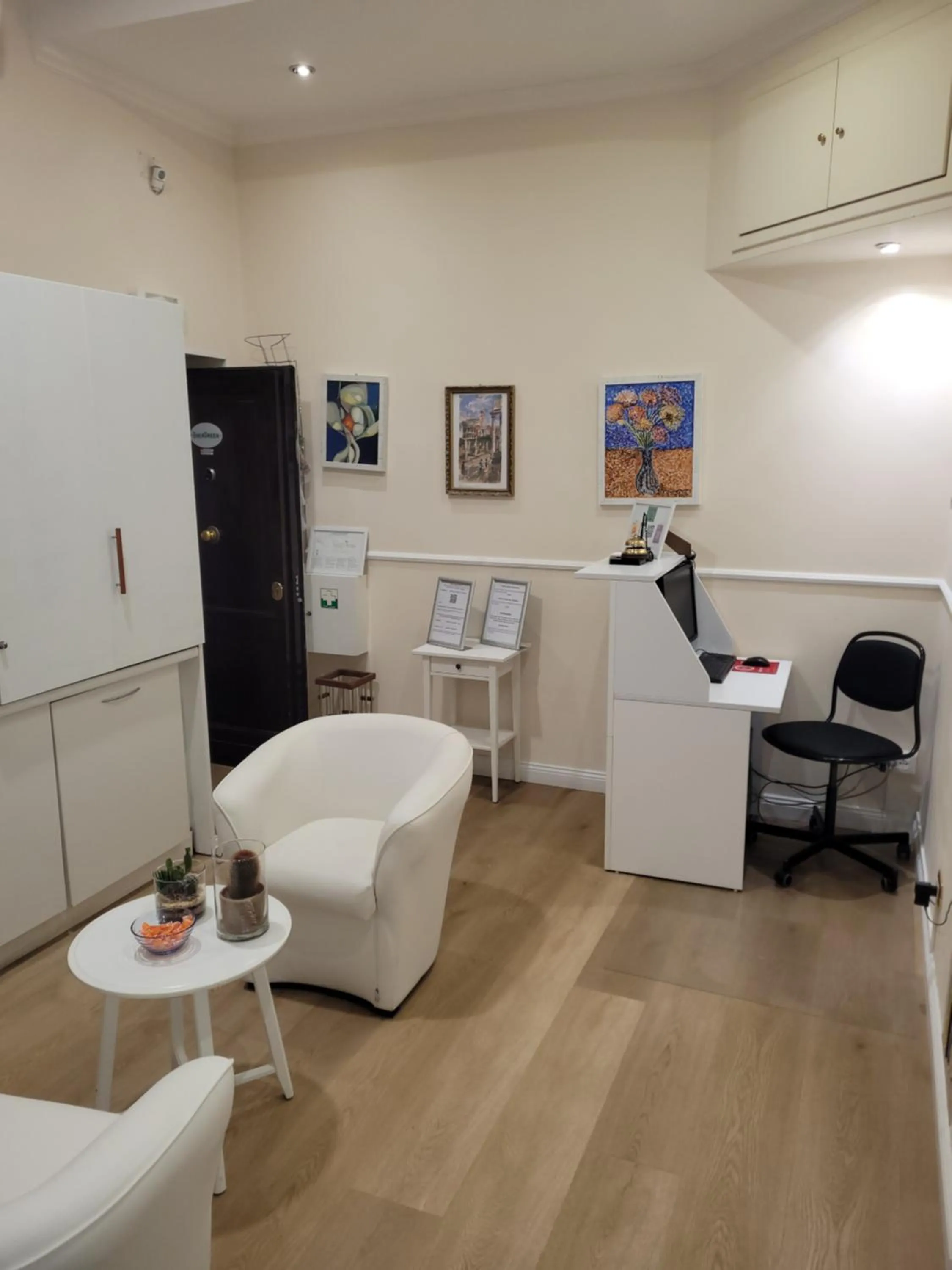 Lobby or reception in Evergreen