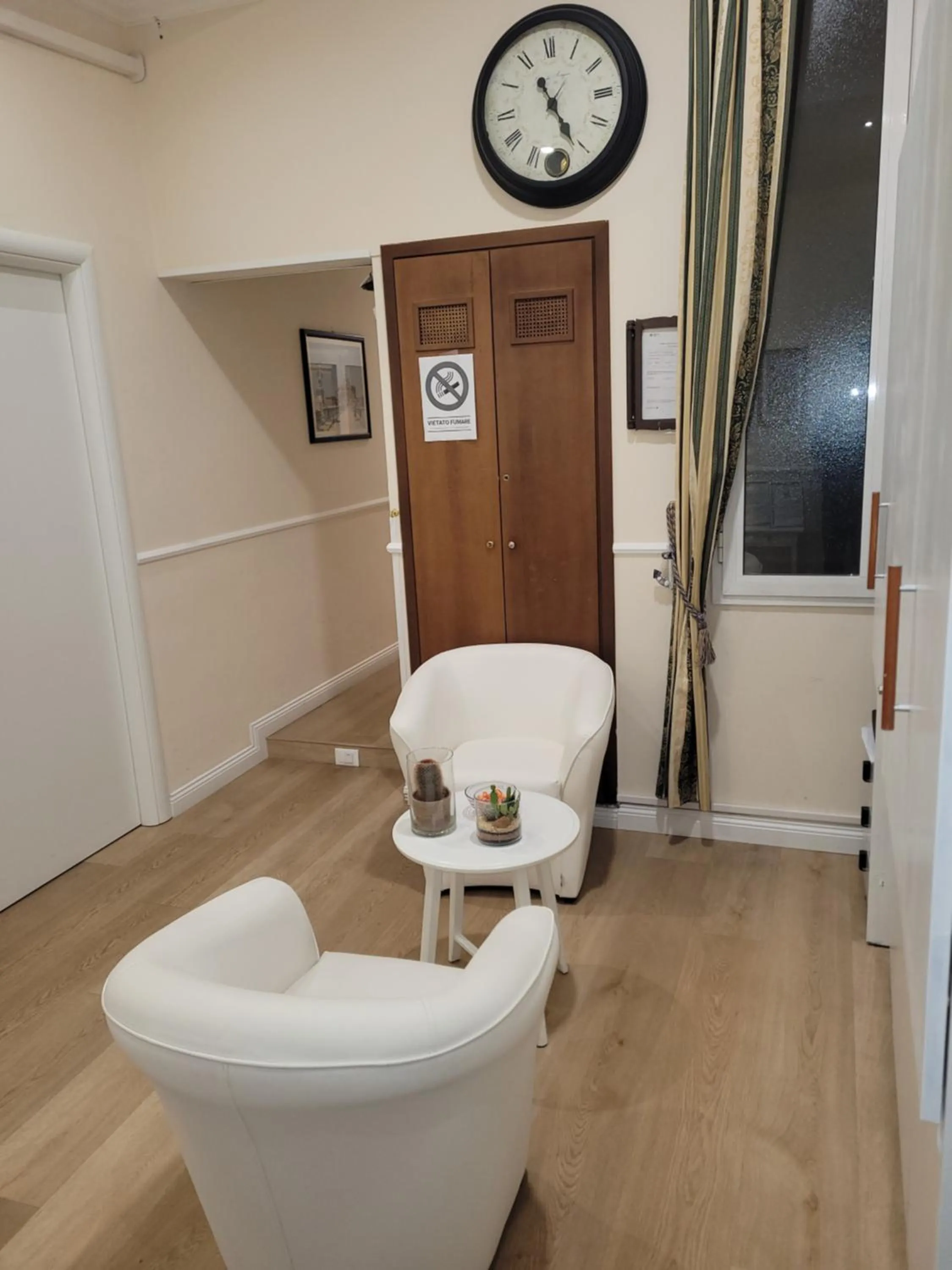 Lobby or reception in Evergreen