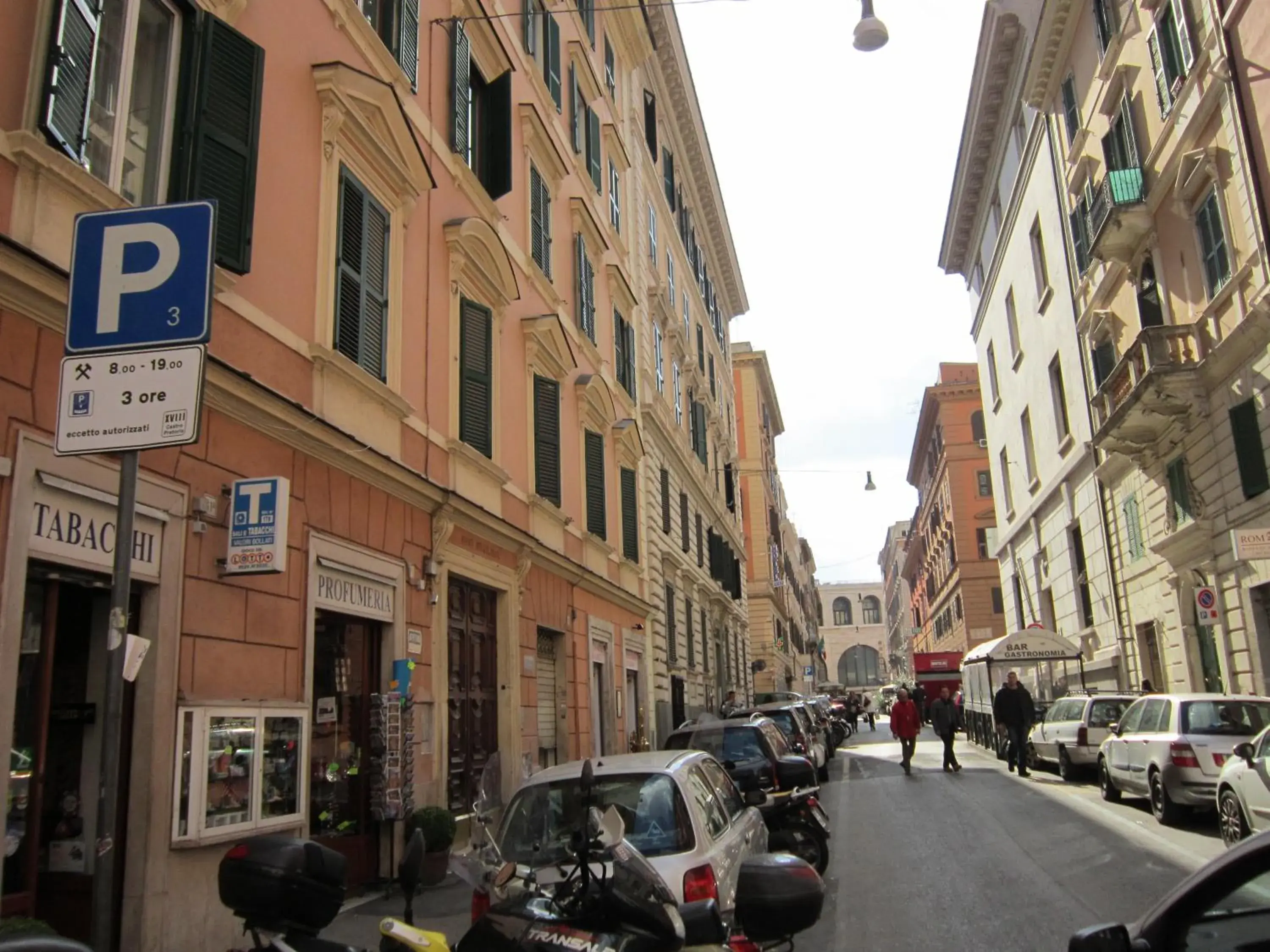 Property building in Evergreen Property building in Evergreen