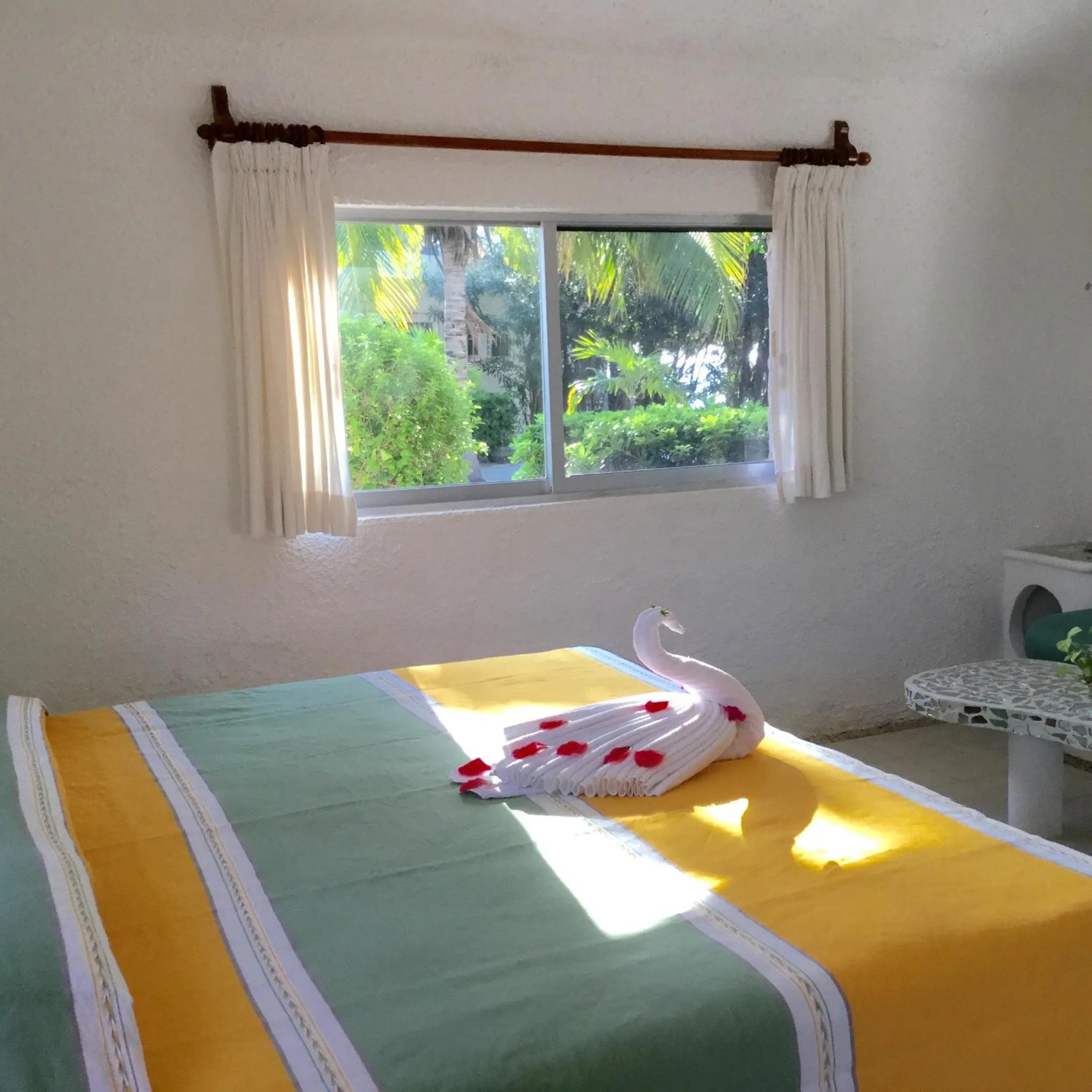 Bed in Hotel Club Akumal Caribe