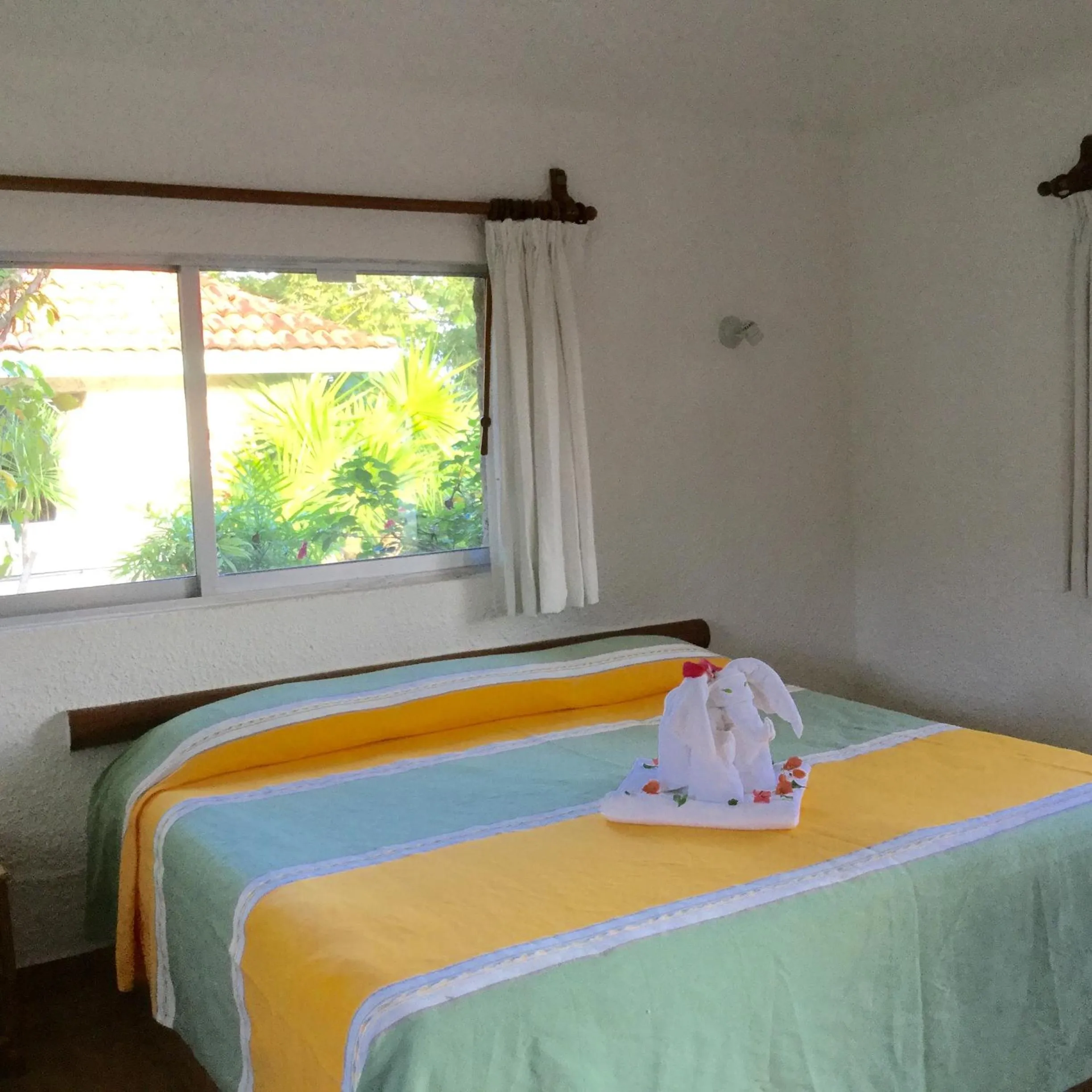 Bed in Hotel Club Akumal Caribe