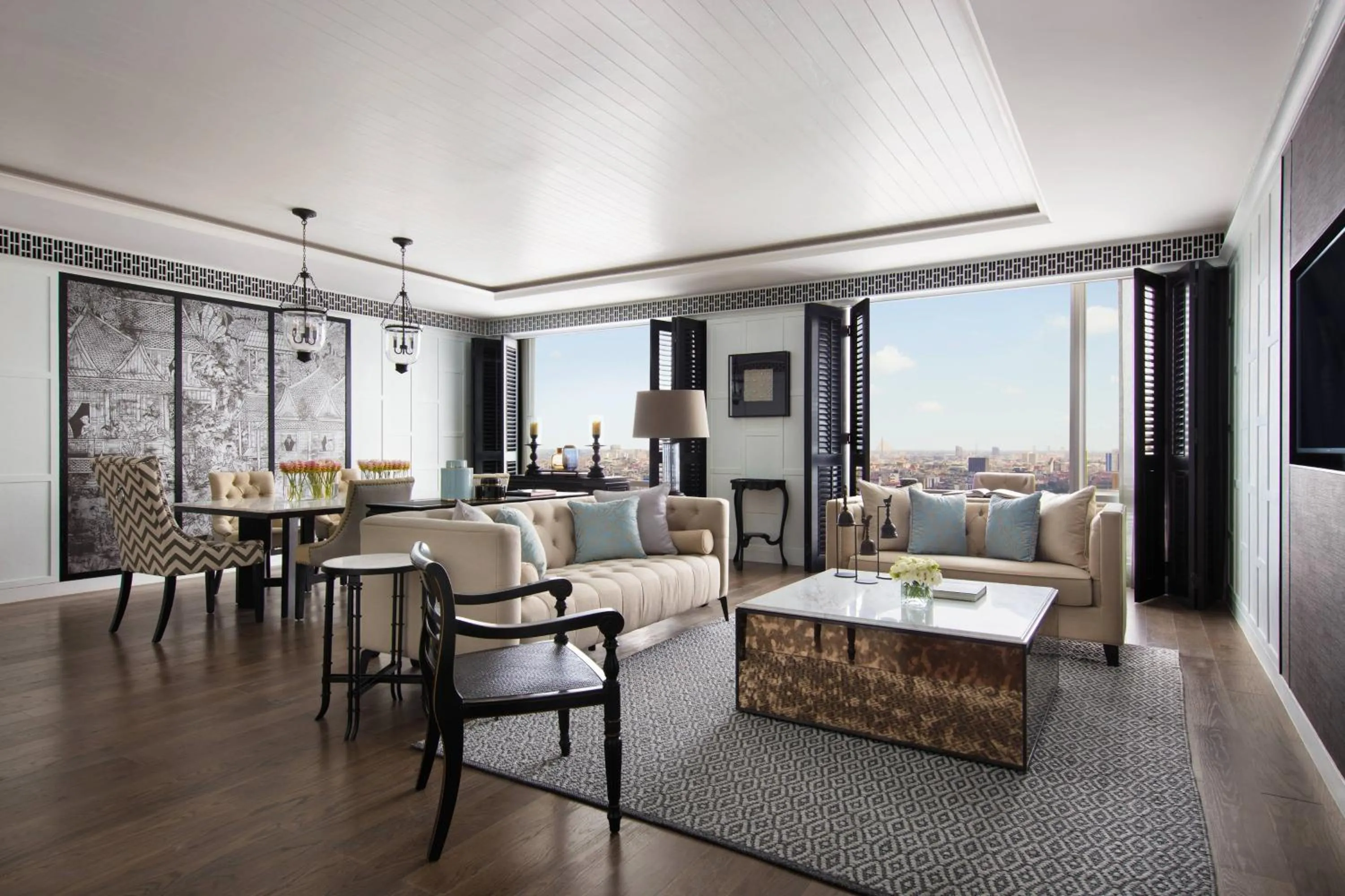 Living room in Bangkok Marriott Hotel The Surawongse