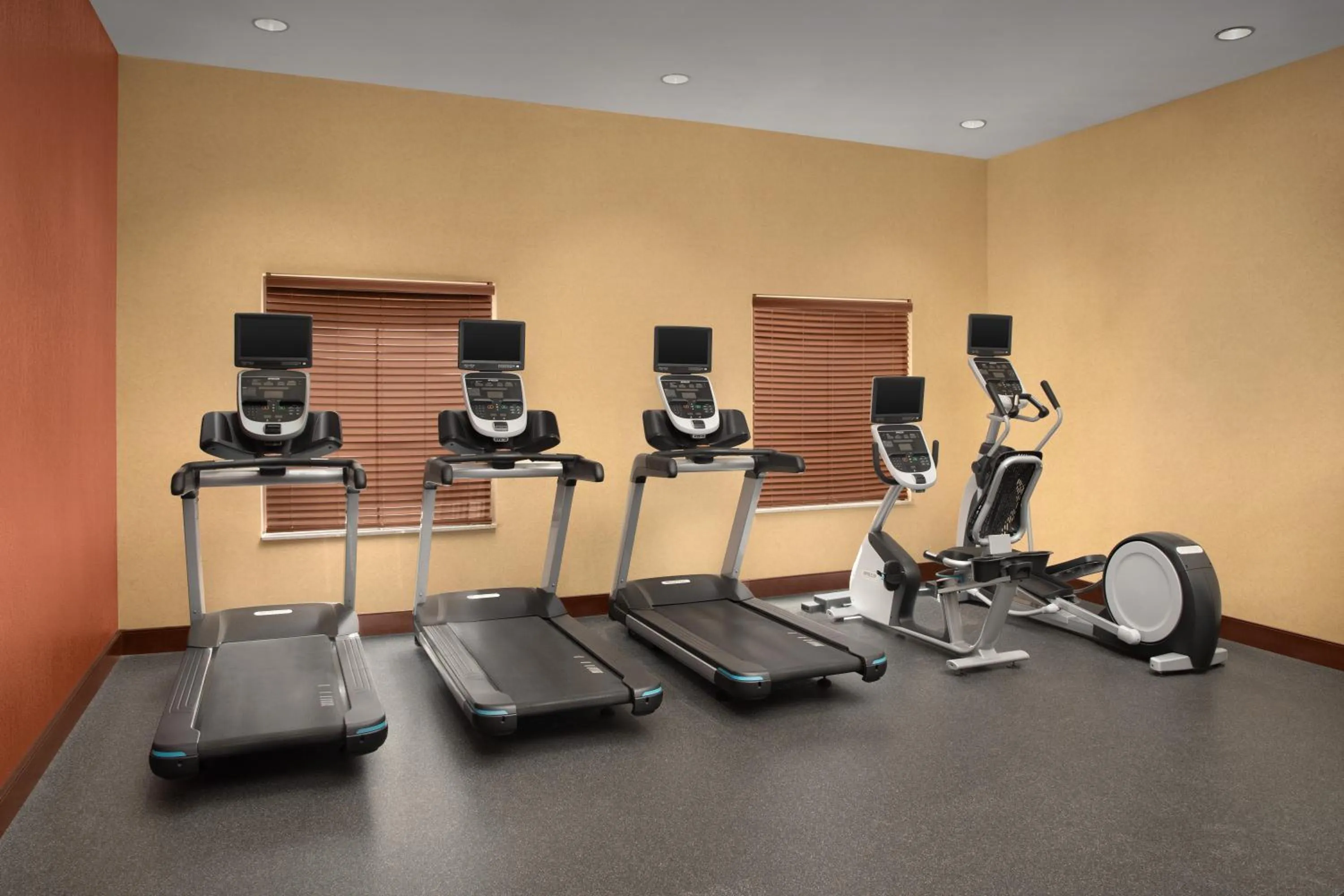 Fitness centre/facilities in Homewood Suites by Hilton Yuma