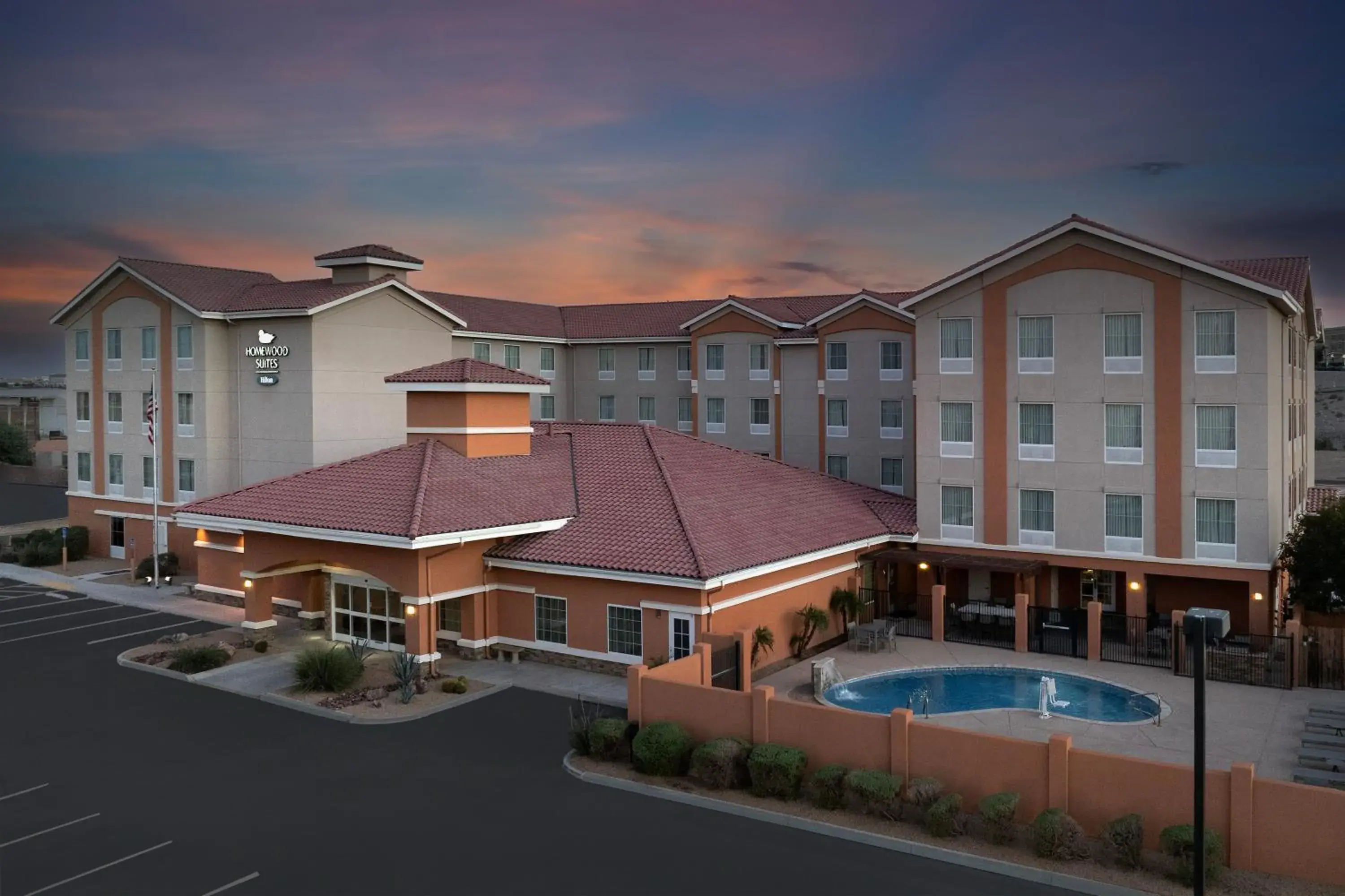 Property building in Homewood Suites by Hilton Yuma Property building in Homewood Suites by Hilton Yuma