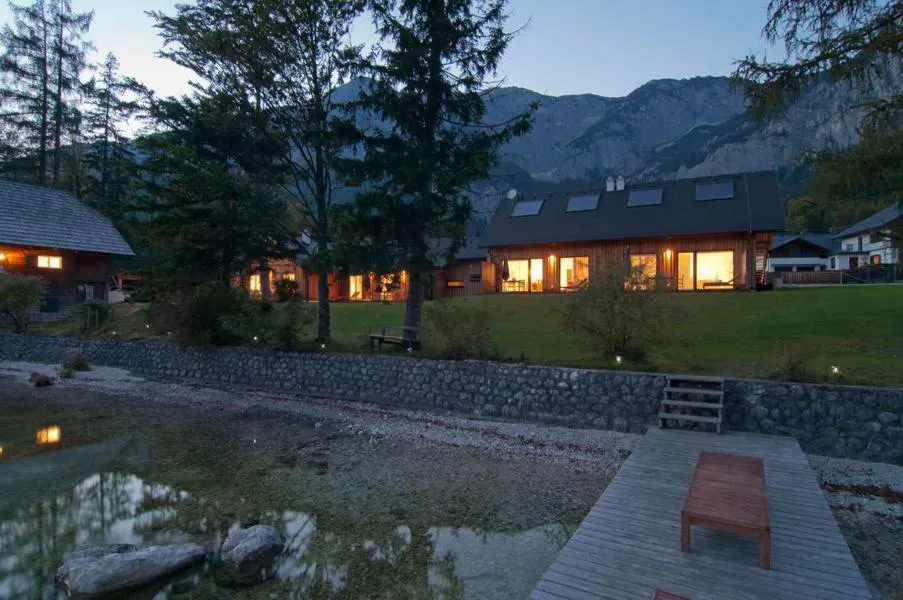 Night in Exklusive Seeappartements beim Elfenhaus