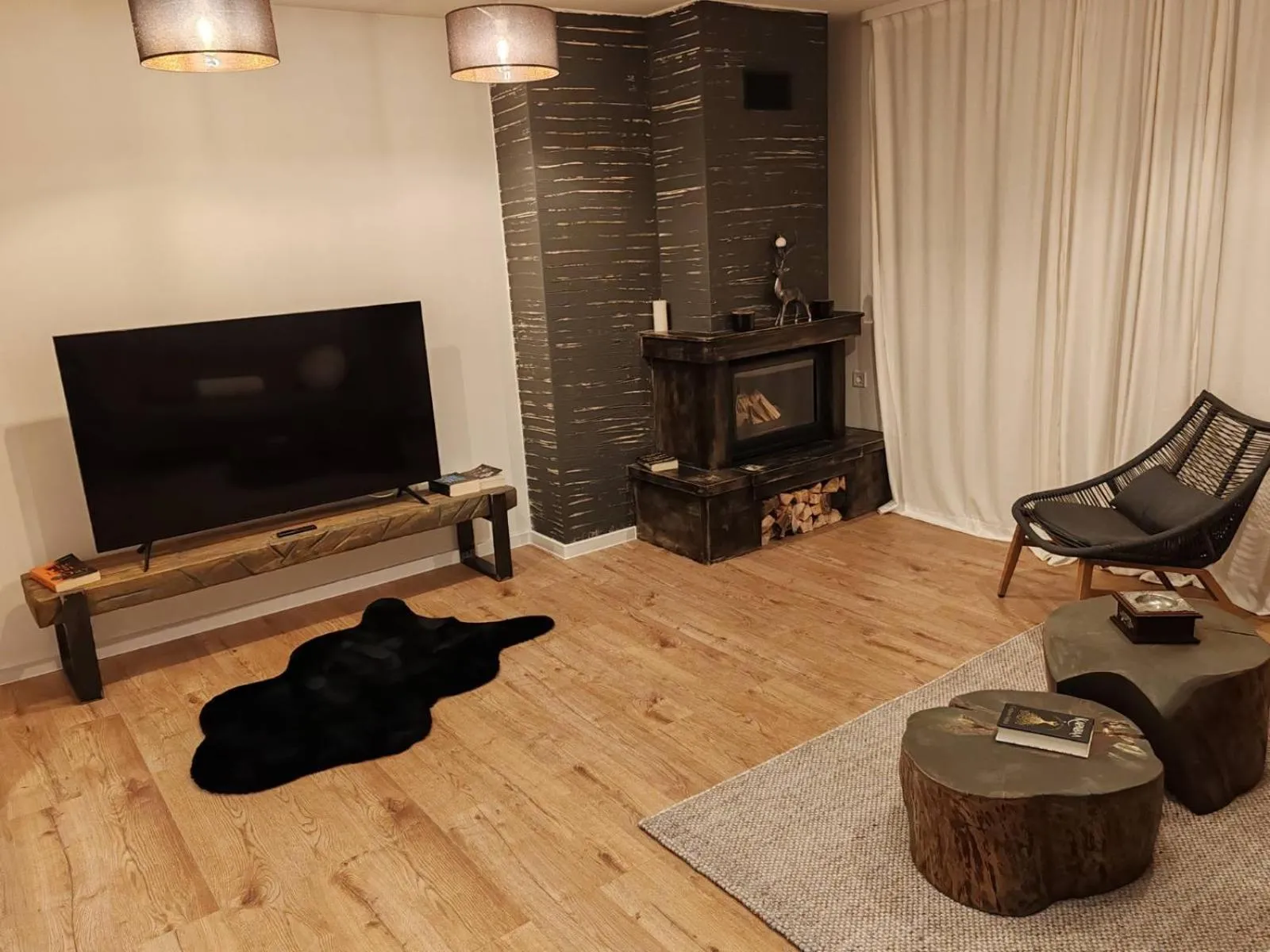Two-Bedroom Deluxe Apartment in Monastery 2 Aparthotel