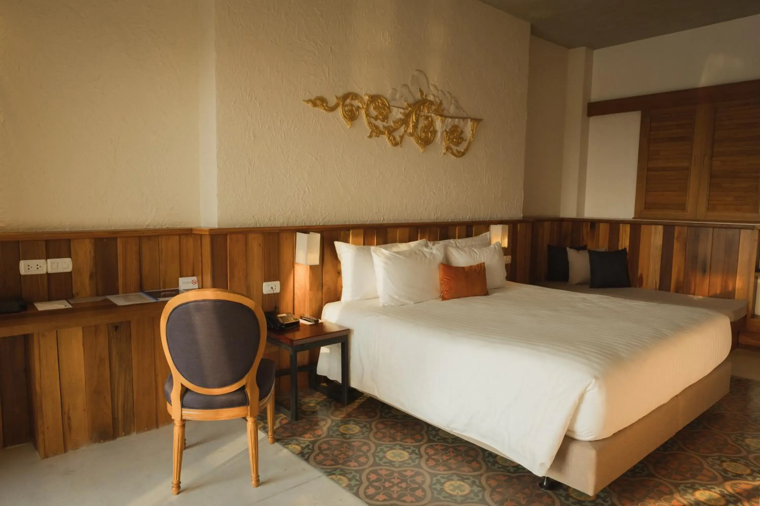 Bed in Natee The Riverfront Hotel Kanchanaburi Bed in Natee The Riverfront Hotel Kanchanaburi