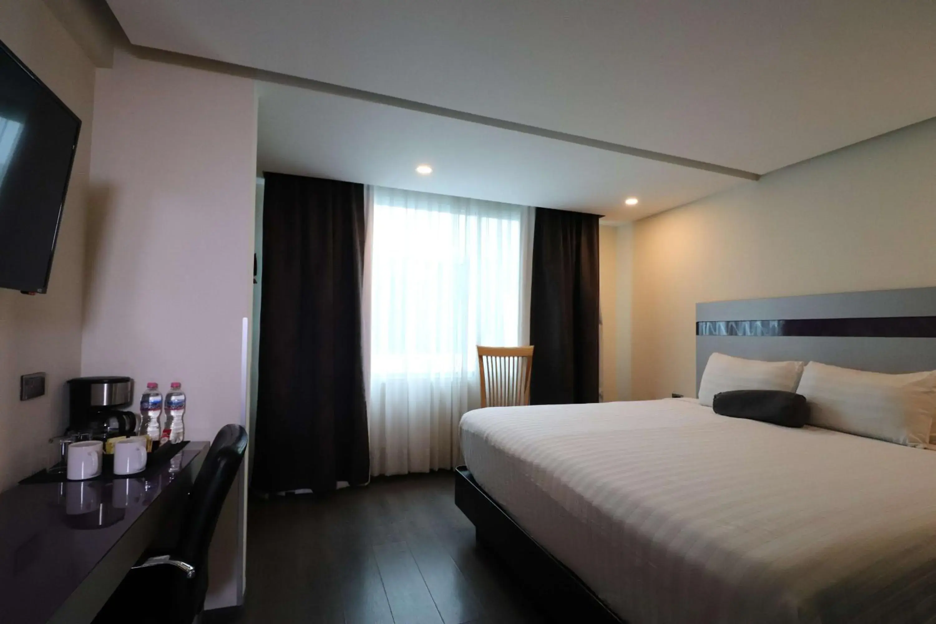 Bedroom, Bed in Best Western Plus Metepec & Suites Bedroom, Bed in Best Western Plus Metepec & Suites