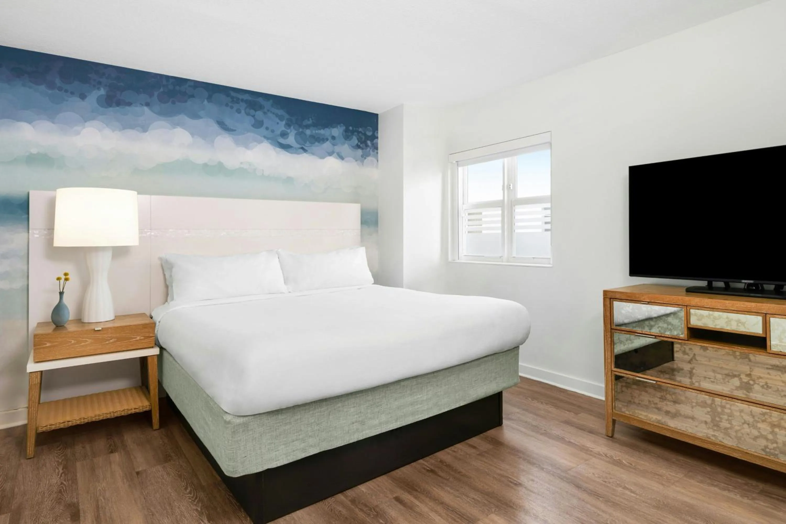 Photo of the whole room, Bed in Marriott Vacation Club, South Beach