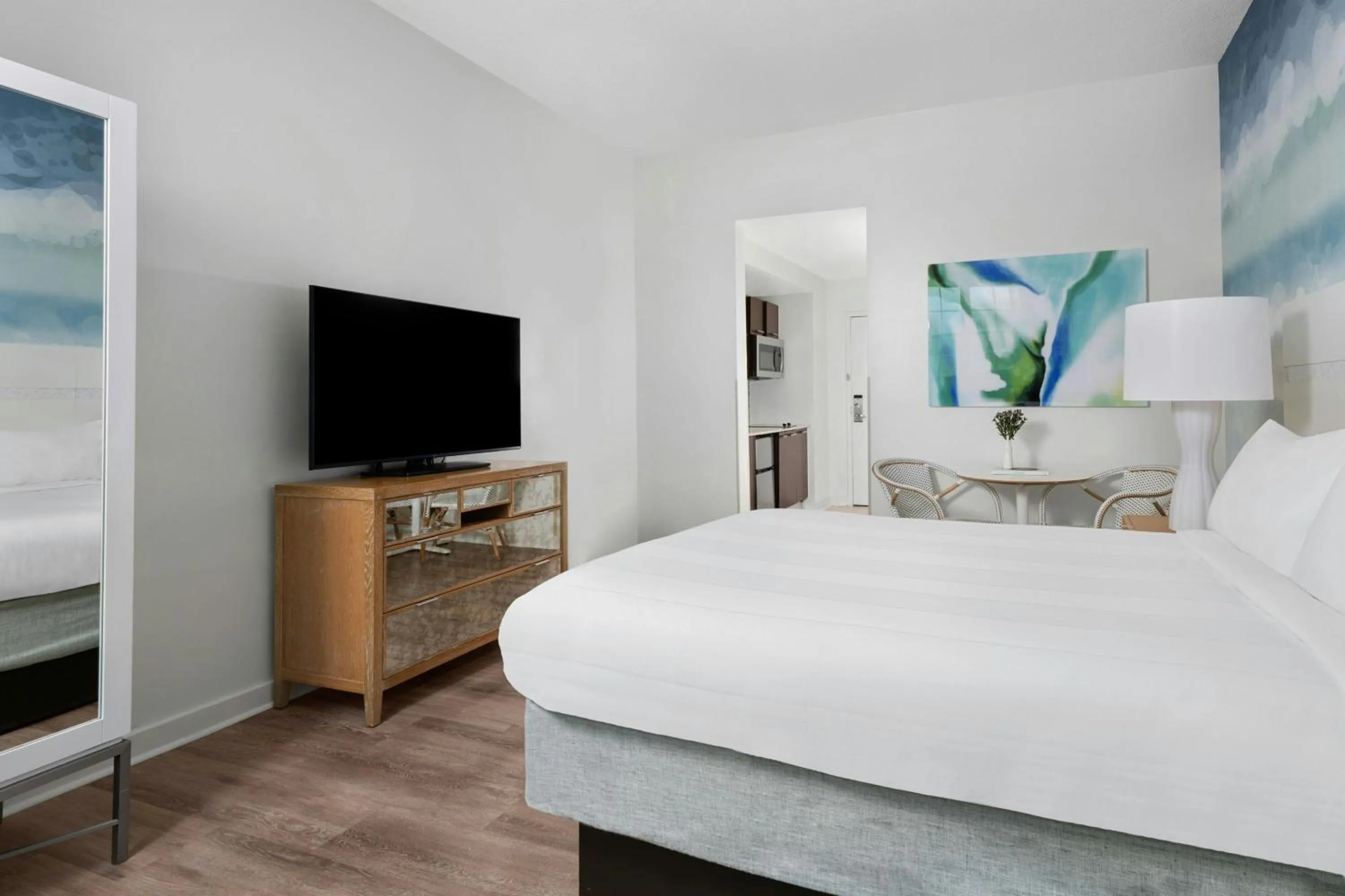 Photo of the whole room, Bed in Marriott Vacation Club, South Beach
