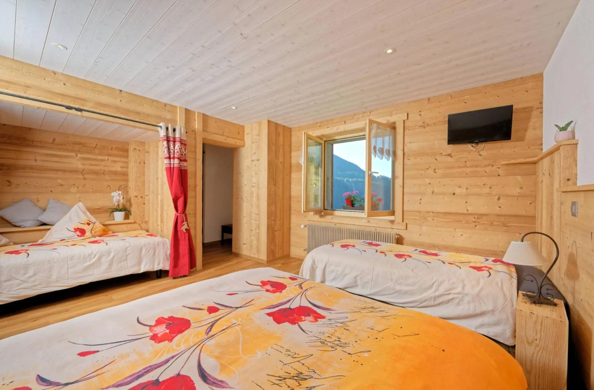 Bed in Au Bivouac de Napoléon et Spa