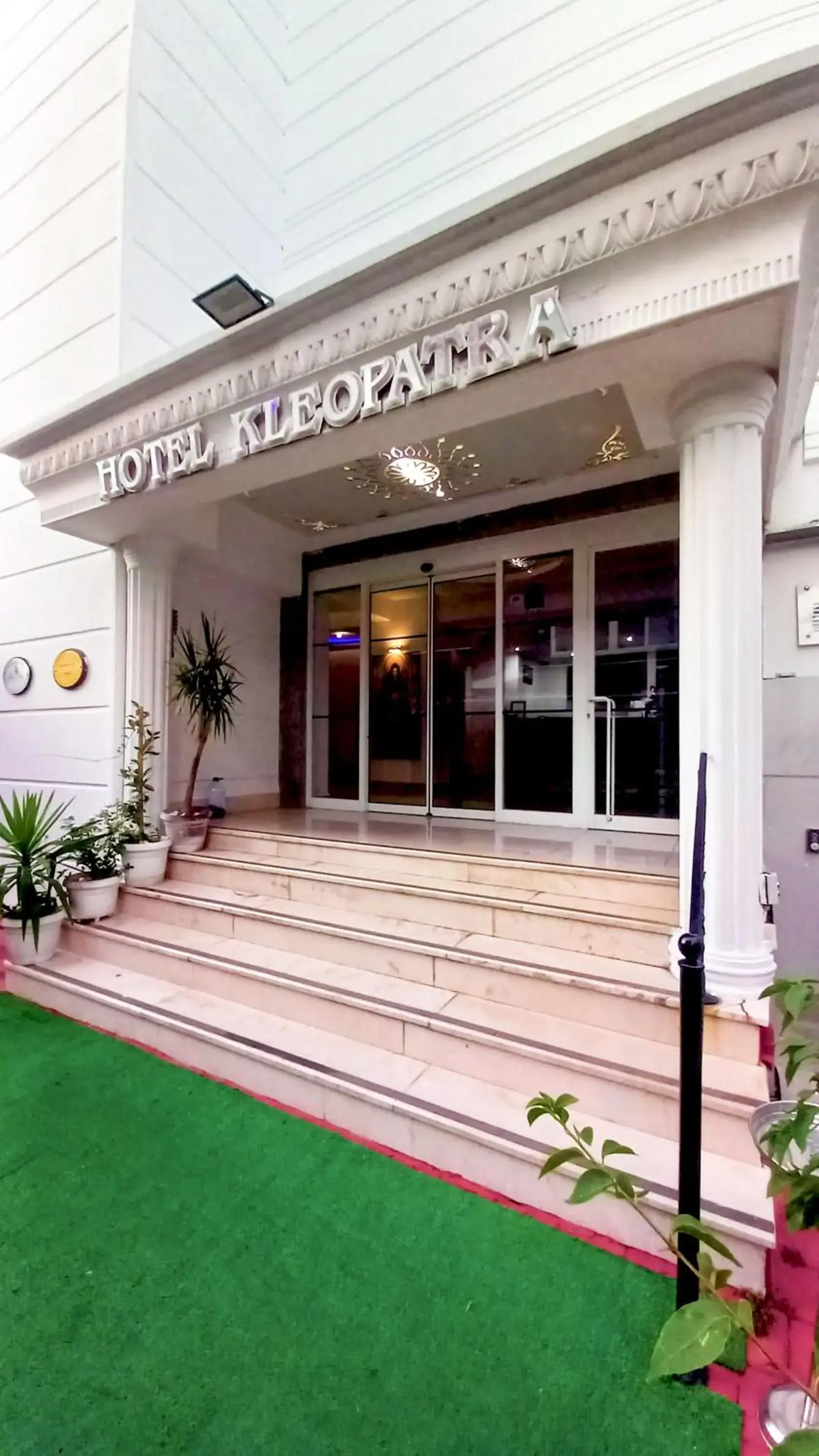 Property building in Kleopatra Hotel Property building in Kleopatra Hotel