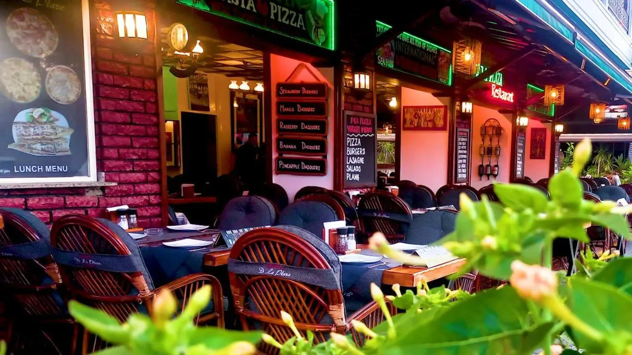 Restaurant/places to eat in Kleopatra Hotel