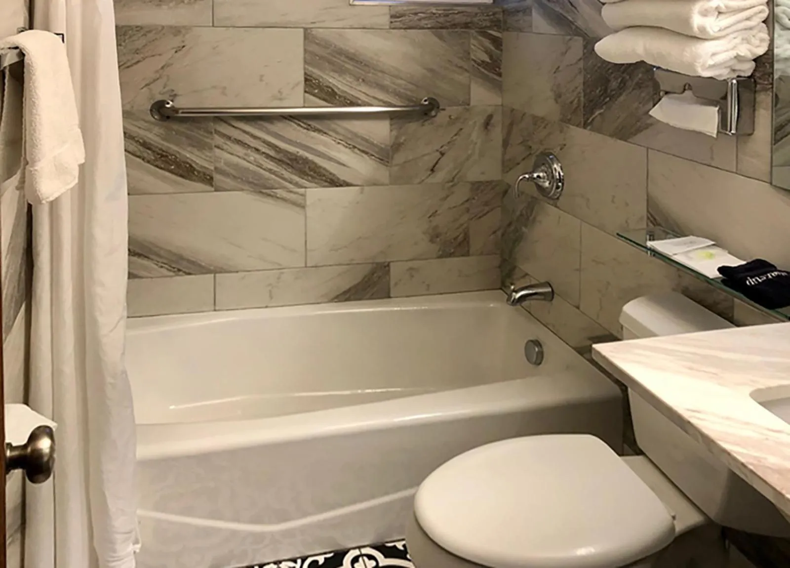 Bathroom in Tyrolean Lodge