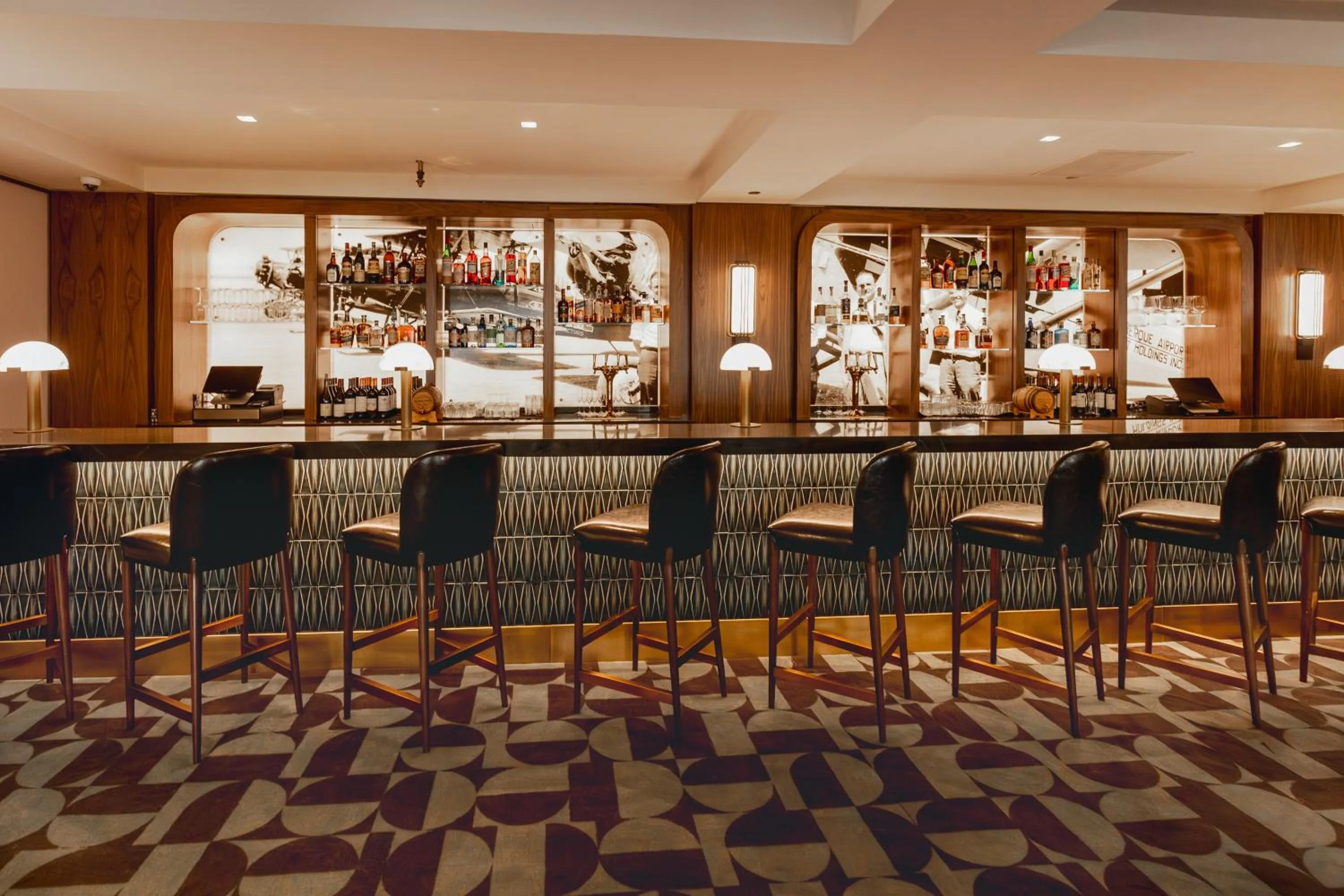 Lounge or bar in The Clyde Hotel