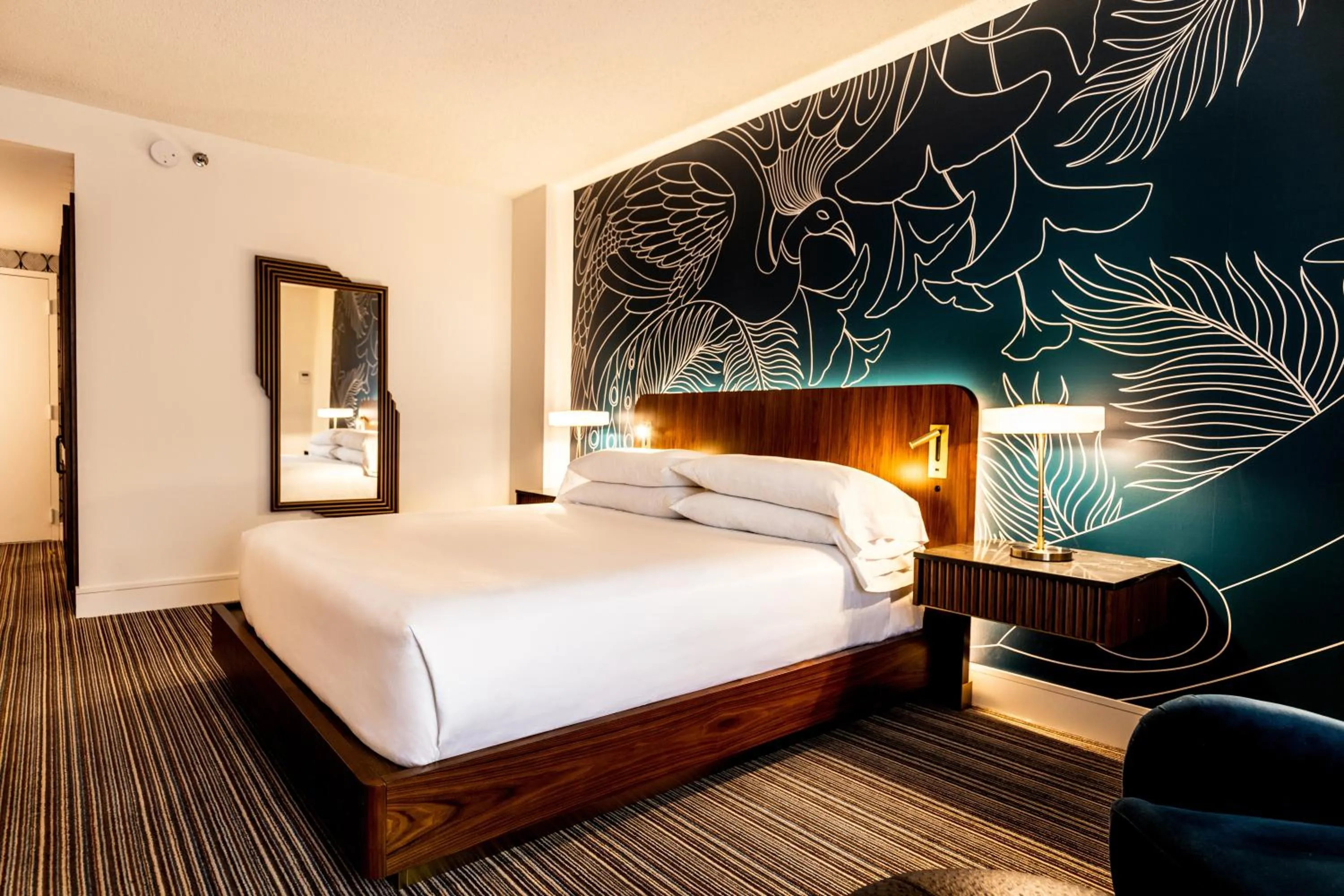 Bedroom, Bed in The Clyde Hotel