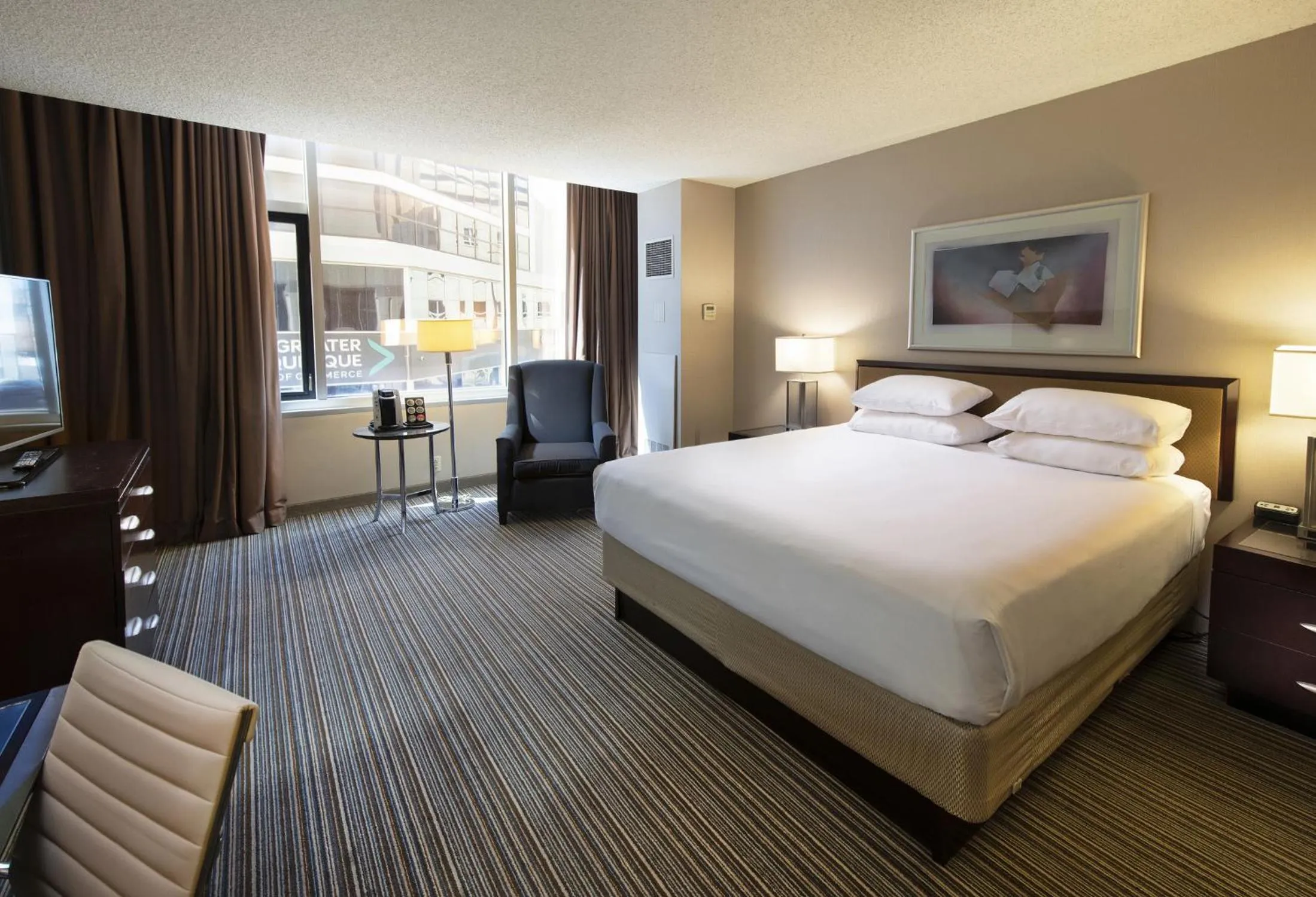 Bedroom, Bed in The Clyde Hotel