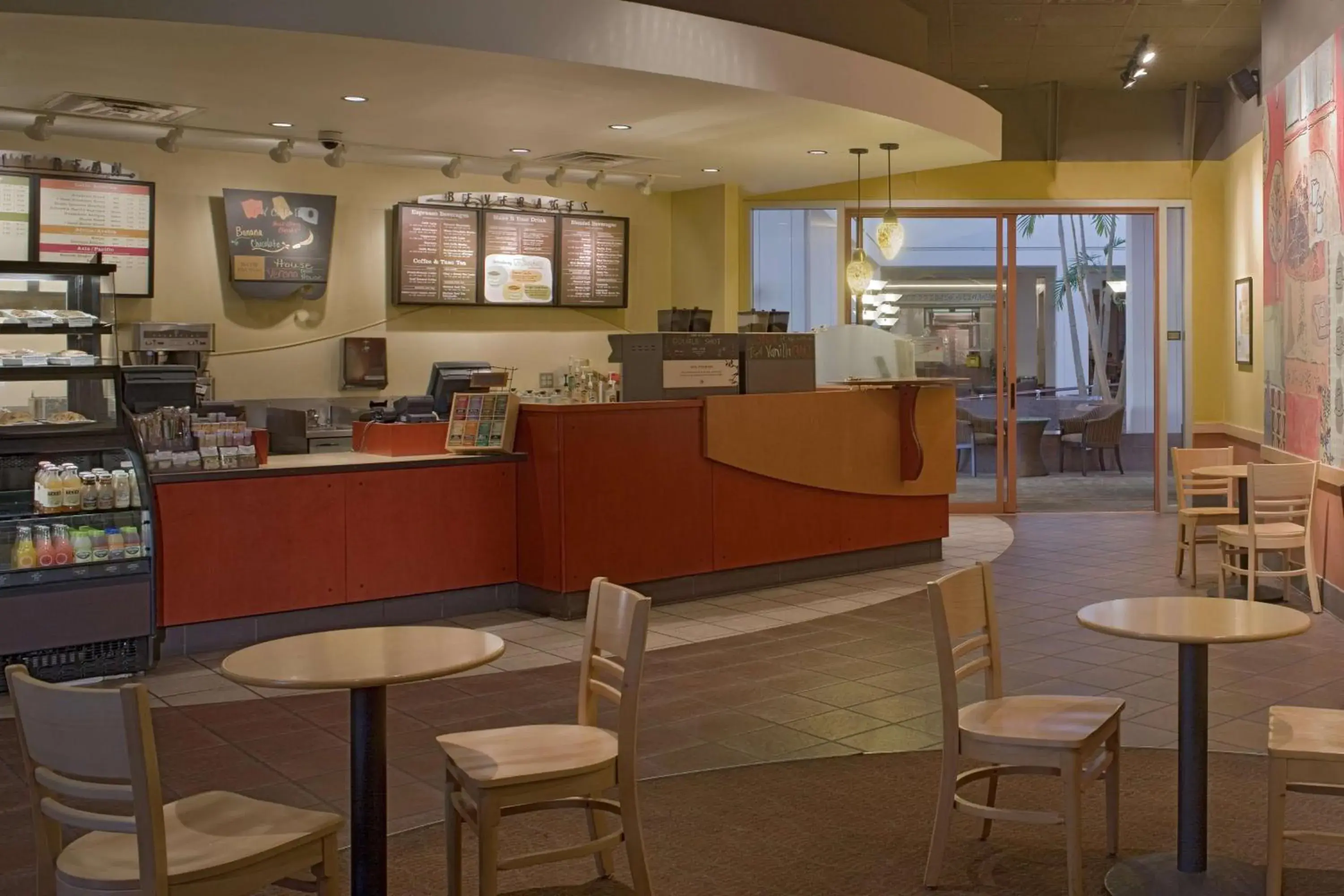 Restaurant/places to eat in The Clyde Hotel Restaurant/places to eat in The Clyde Hotel