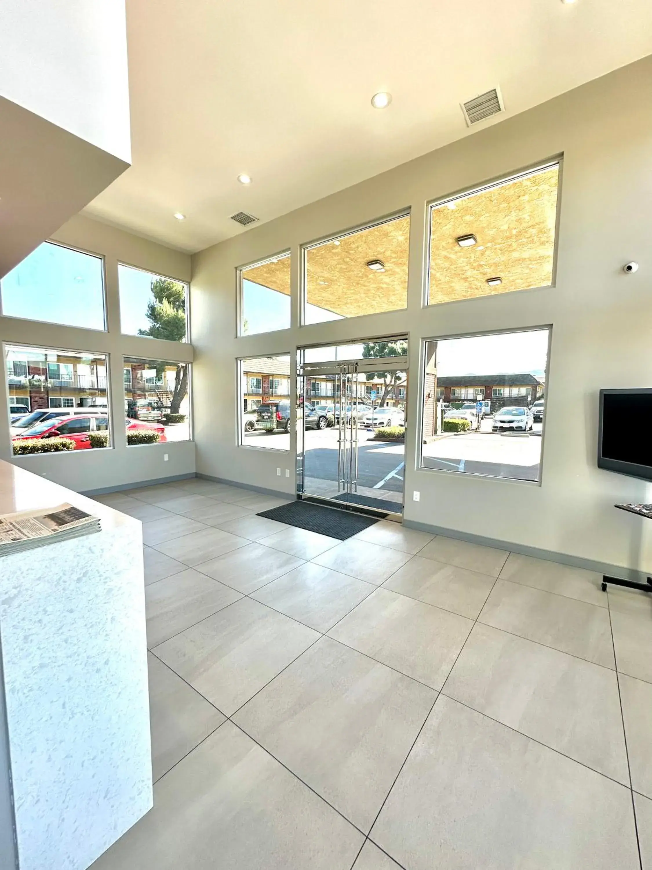 Lobby or reception in Studio 6 Corona, CA West Lobby or reception in Studio 6 Corona, CA West