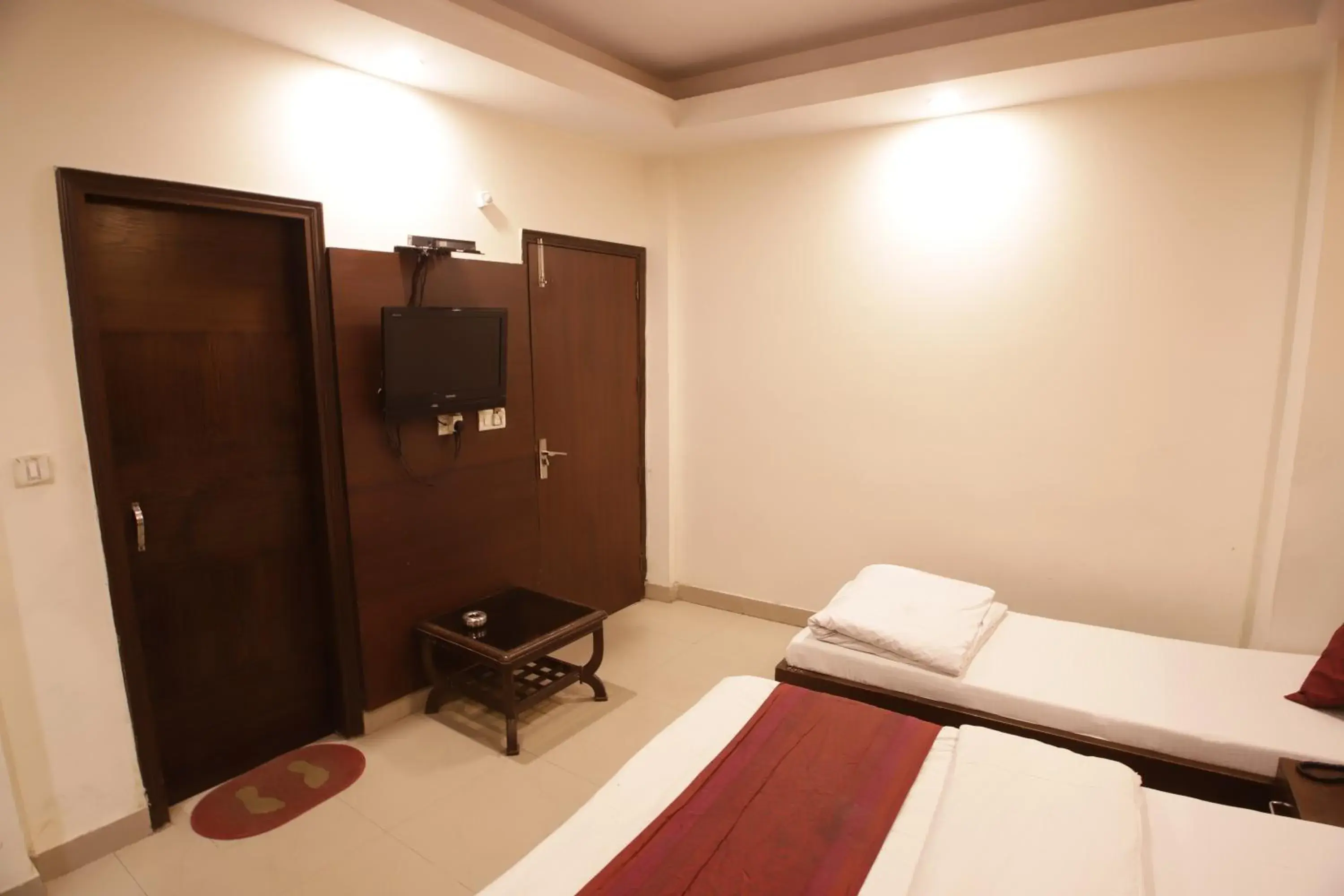 Bed in Hotel Golden Wings Bed in Hotel Golden Wings