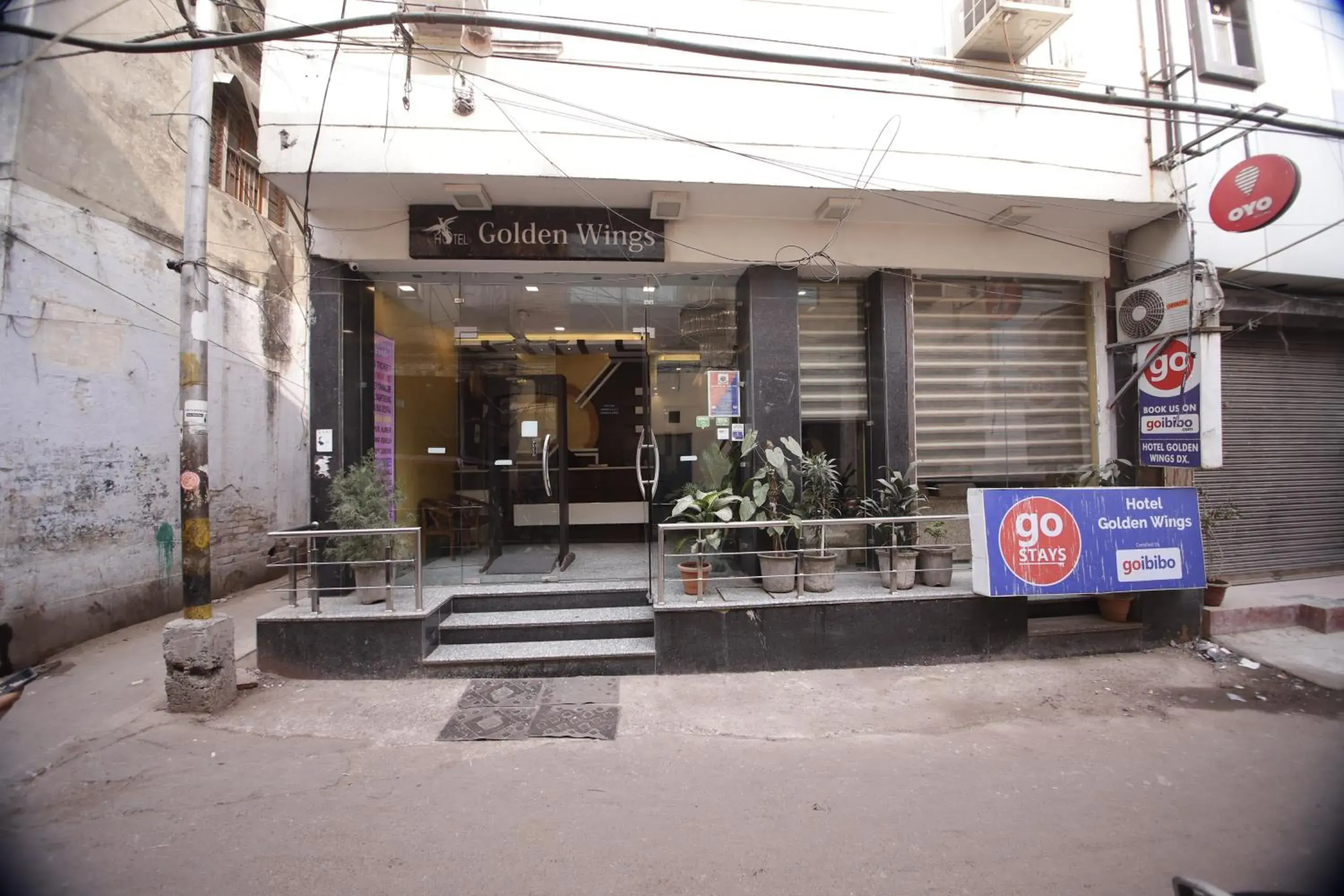 Property building in Hotel Golden Wings Property building in Hotel Golden Wings