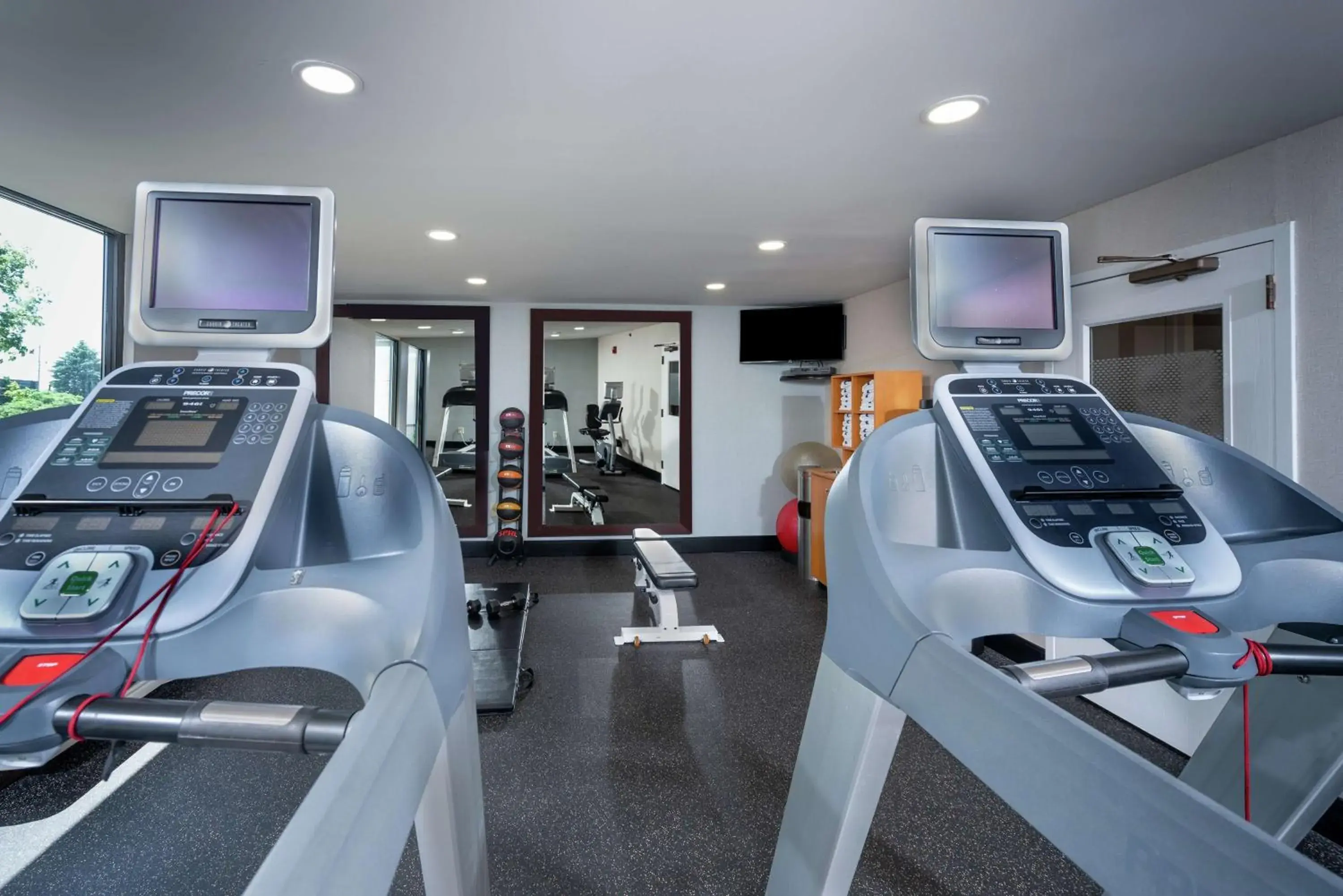 Fitness centre/facilities in Hampton Inn Fall River/Westport Fitness centre/facilities in Hampton Inn Fall River/Westport