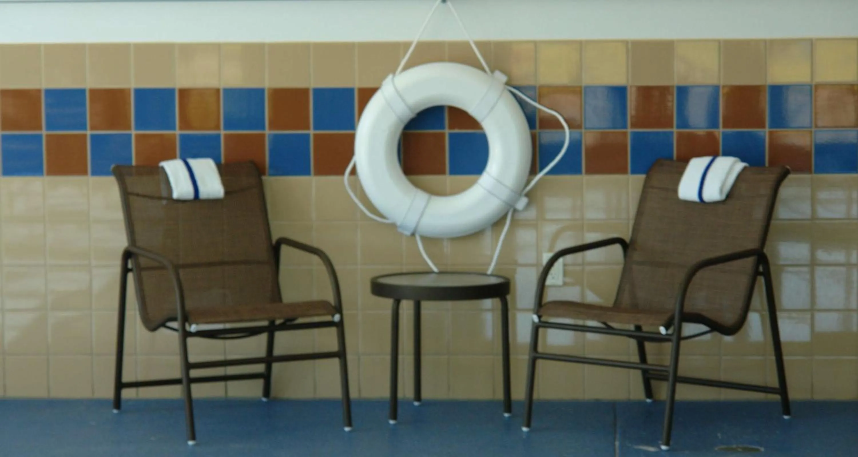 Pool view in Hampton Inn Gallipolis