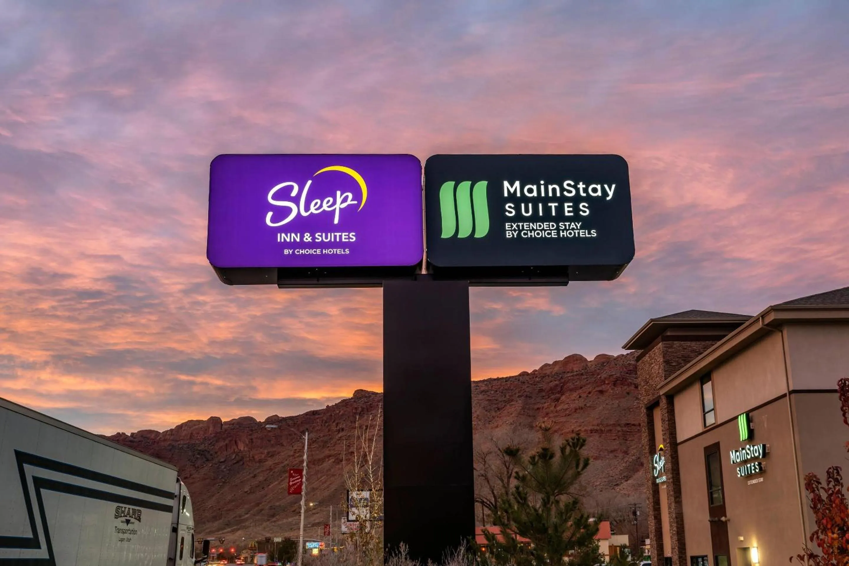 Property building in MainStay Suites Moab near Arches National Park