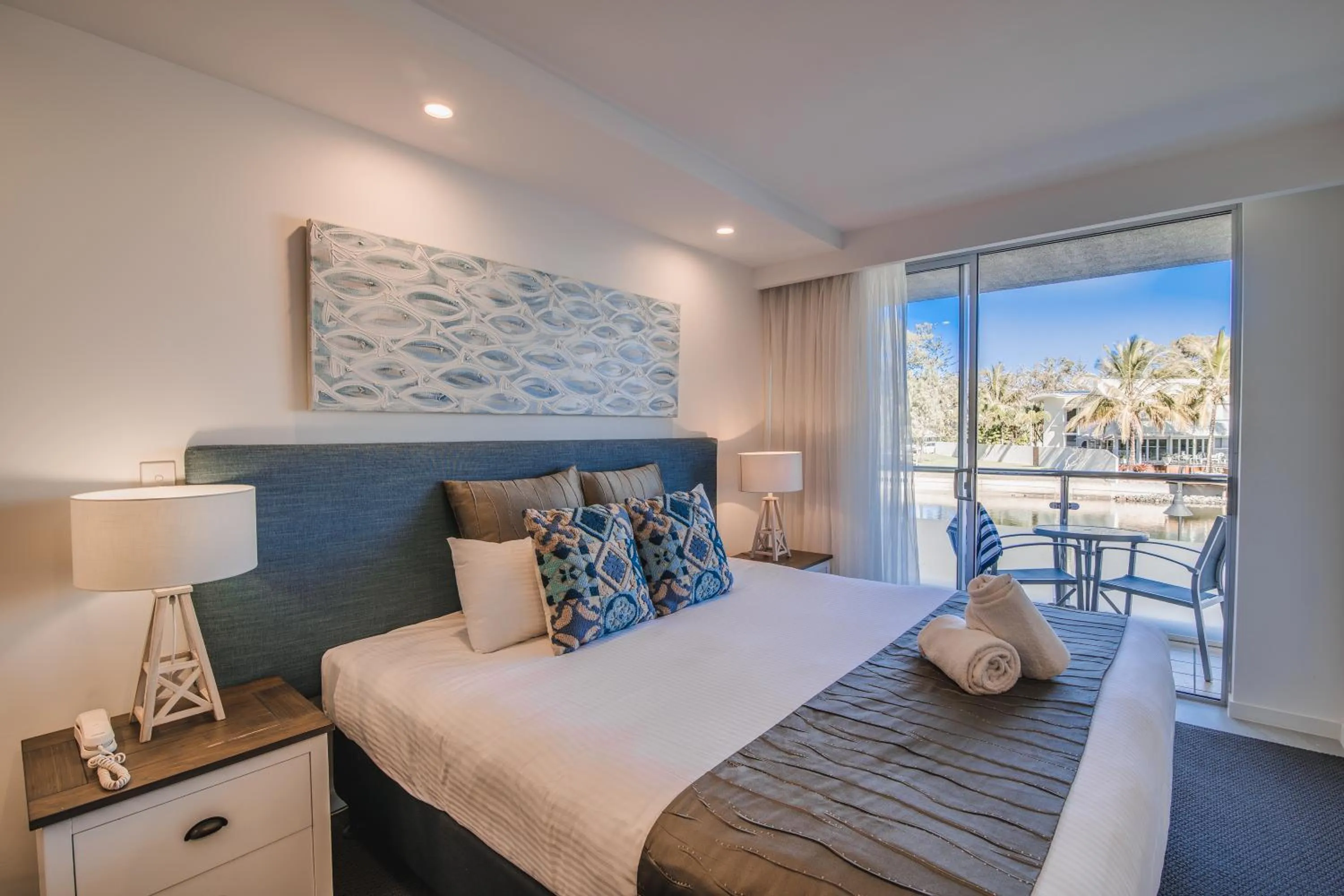 Photo of the whole room, Bed in Hotel Laguna