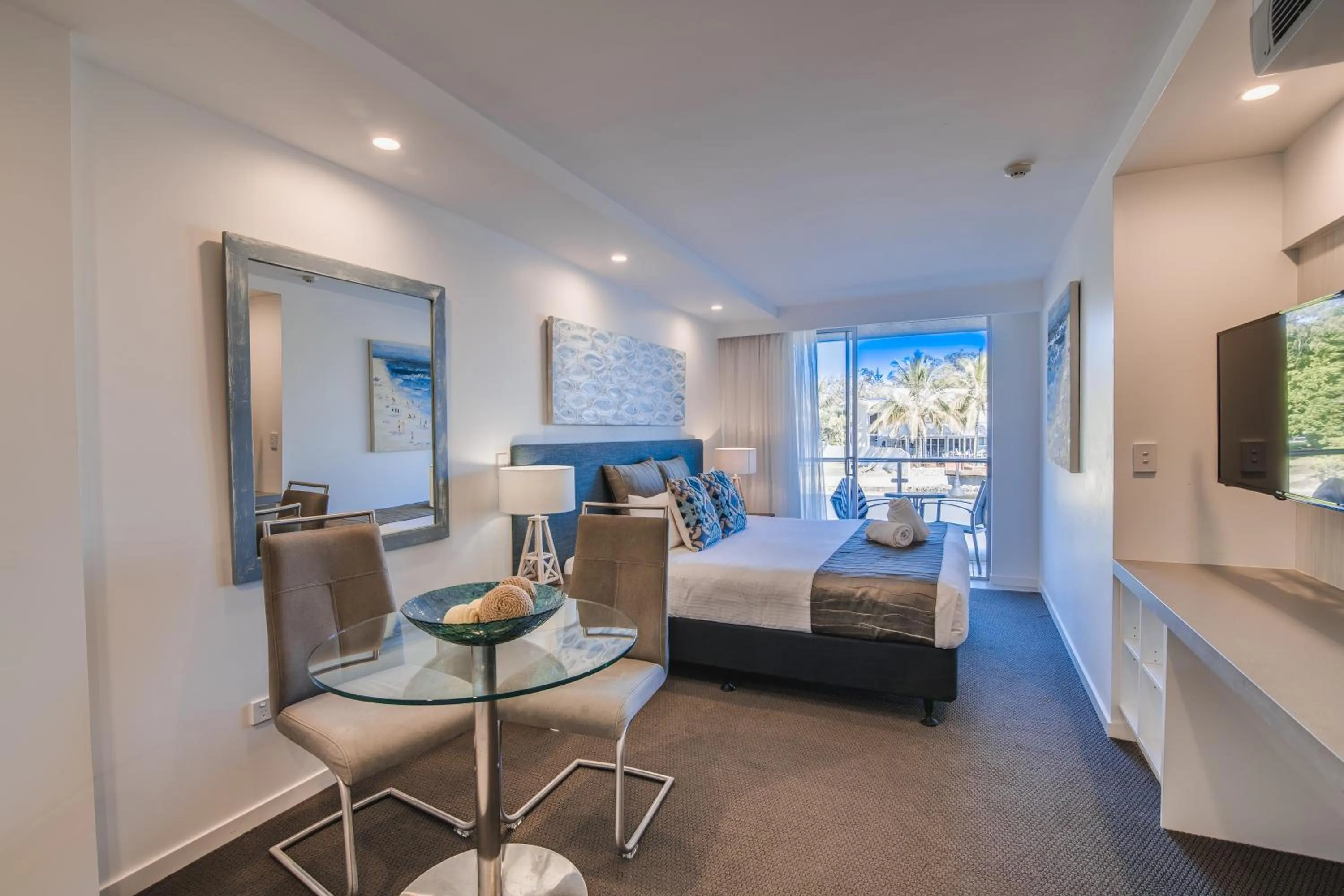 Coffee/tea facilities in Hotel Laguna