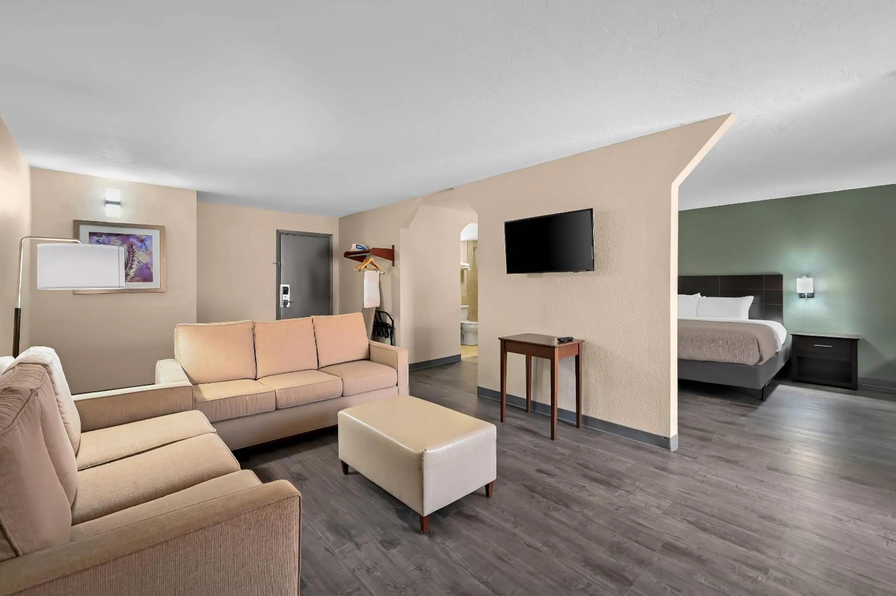 Bedroom, Bed in Quality Inn Fort Myers Cape Coral