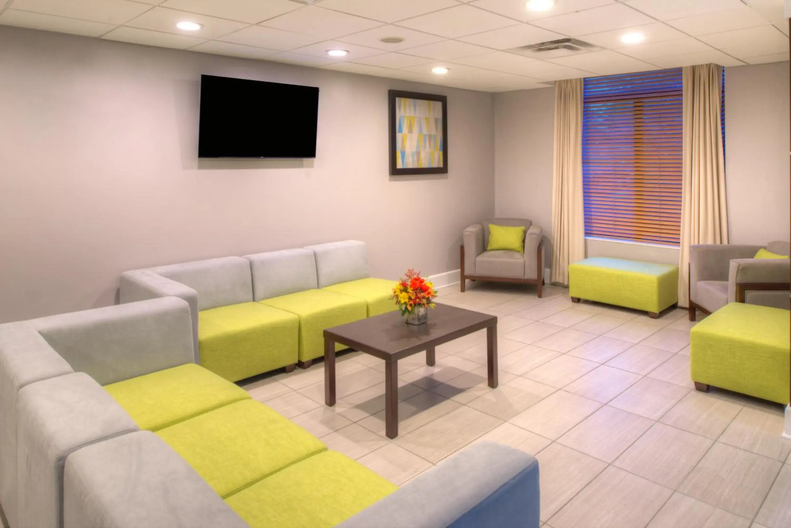 Property building in Holiday Inn - Belcamp - Aberdeen Area by IHG Property building in Holiday Inn - Belcamp - Aberdeen Area by IHG