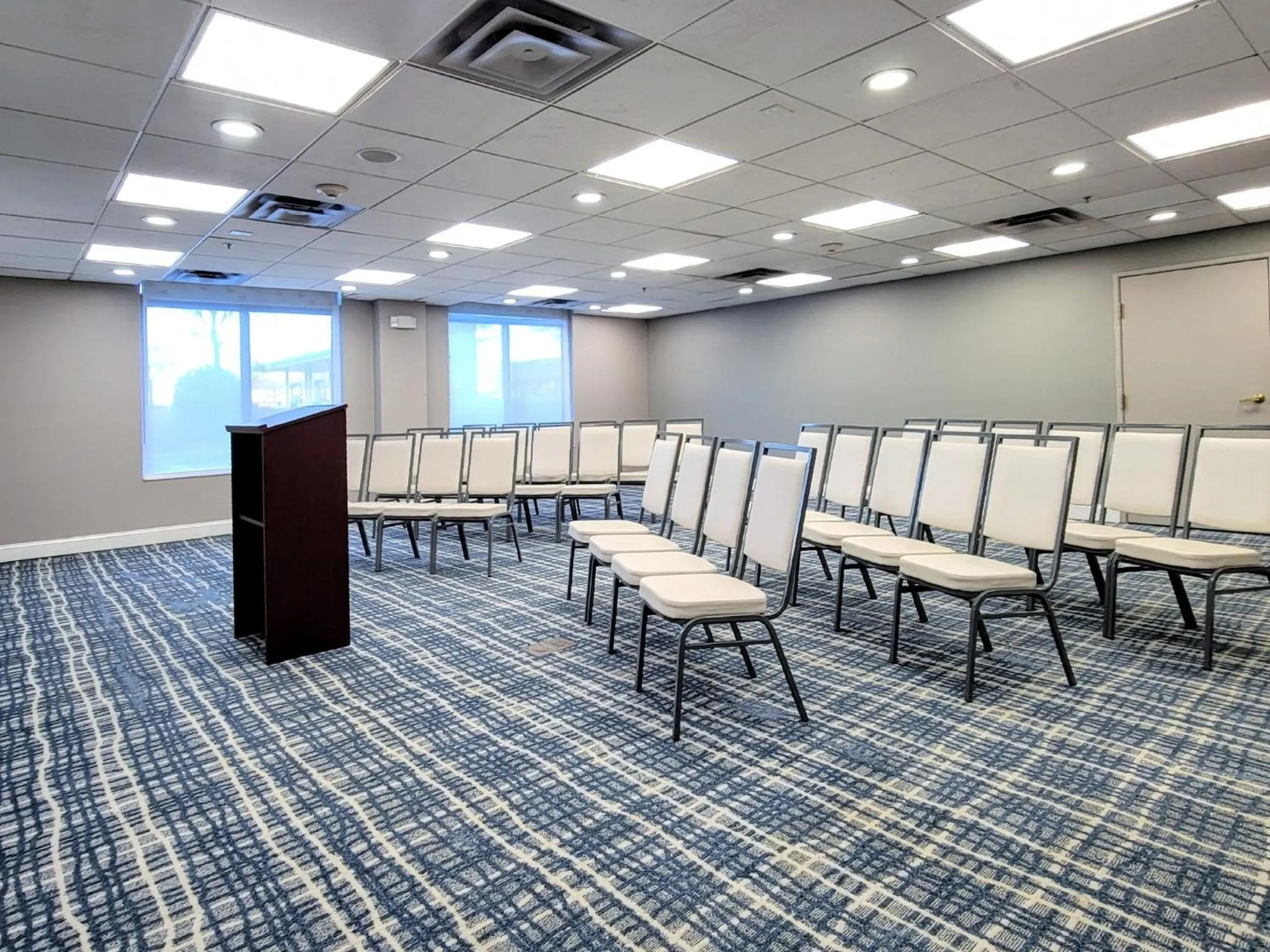 Meeting/conference room in Holiday Inn - Belcamp - Aberdeen Area by IHG