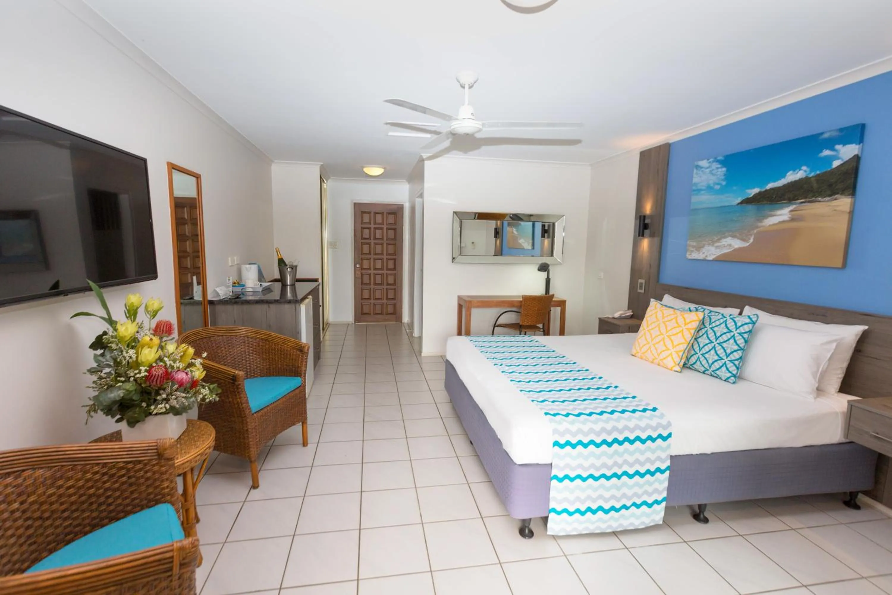 Photo of the whole room, Bed in Turtle Cove Beach Resort - Adults Only LGBTQIA & Allies