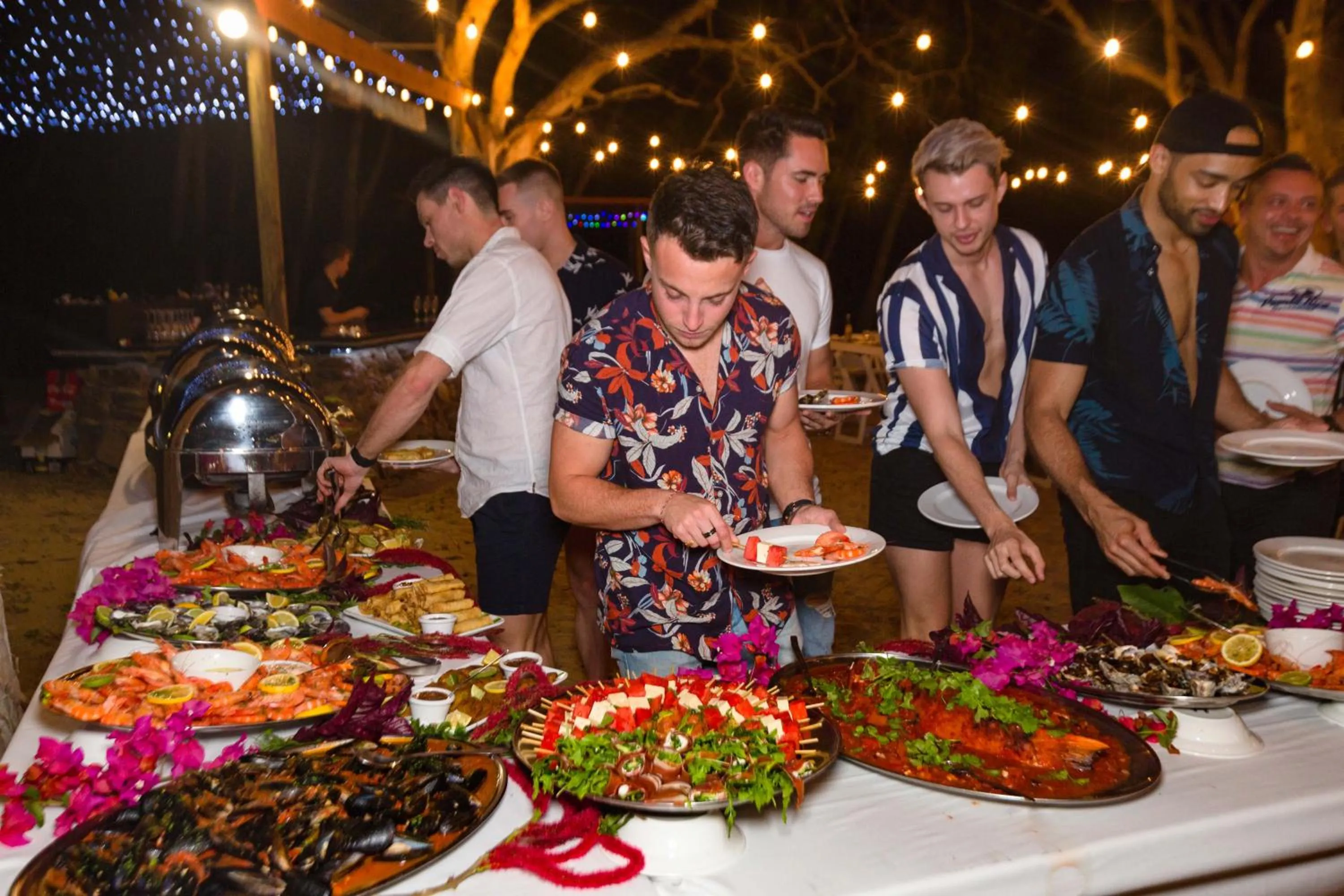 Evening entertainment in Turtle Cove Beach Resort - Adults Only LGBTQIA & Allies