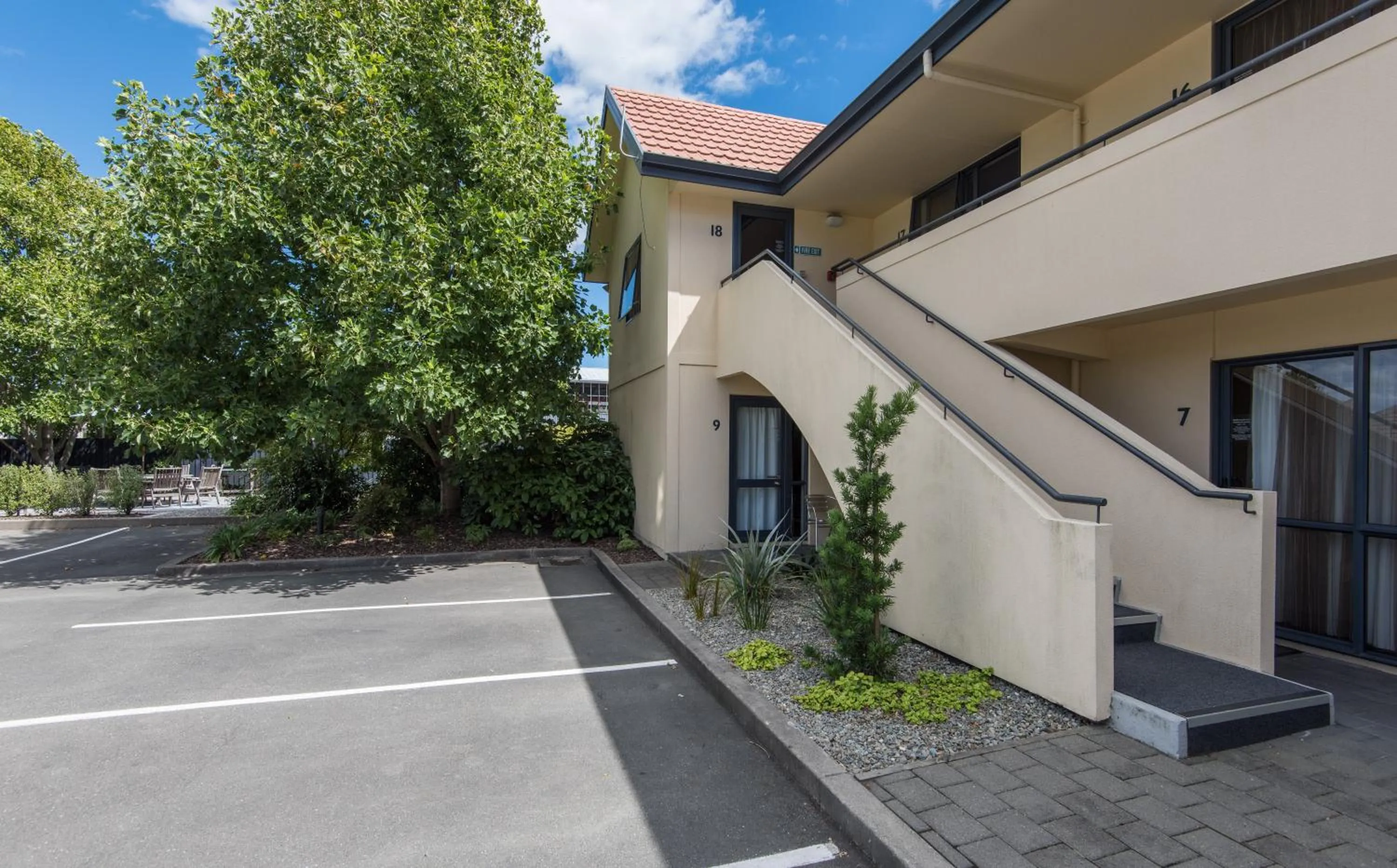 Property building in Bella Vista Nelson