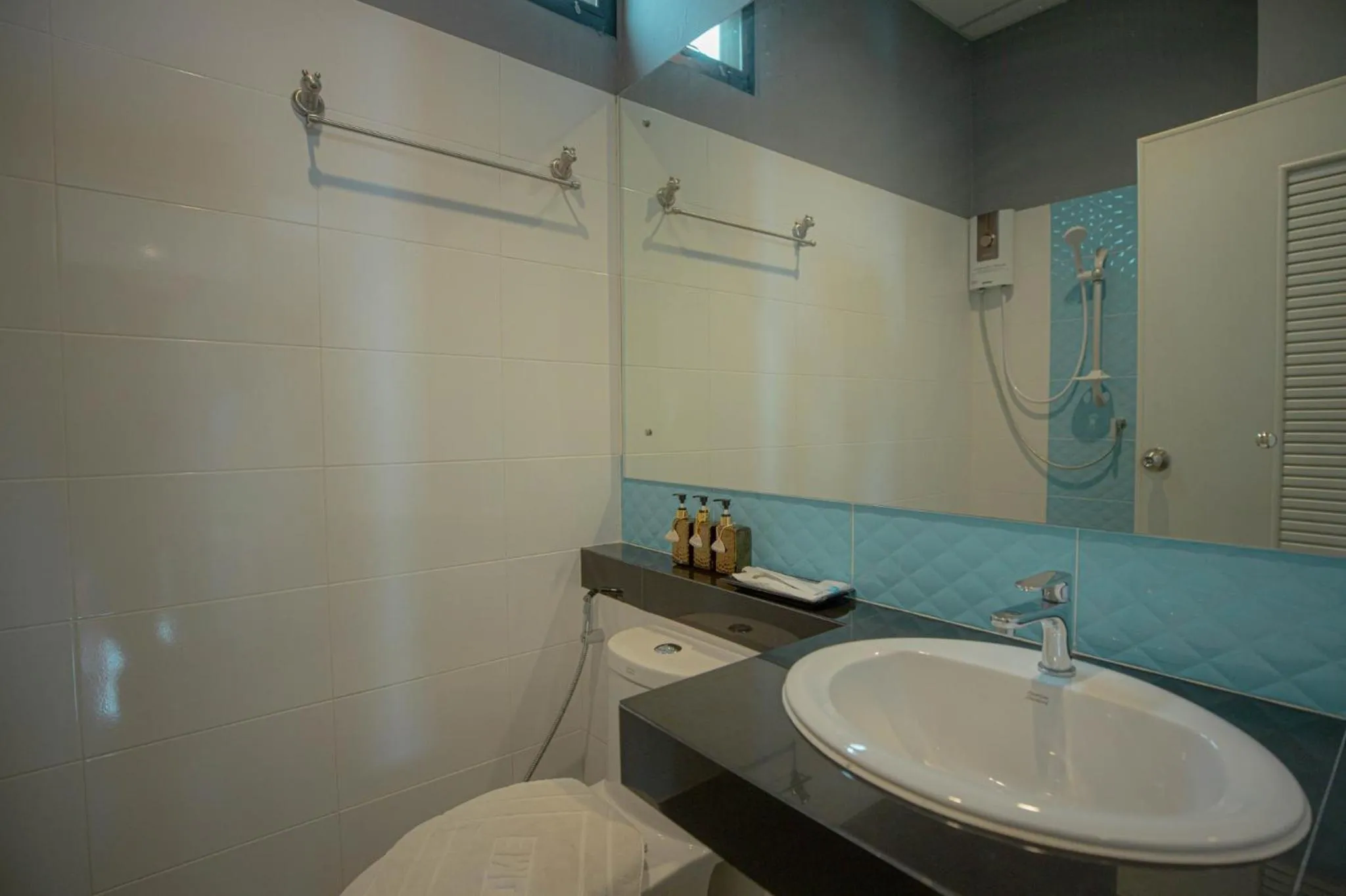 Bathroom in Smart Hotel