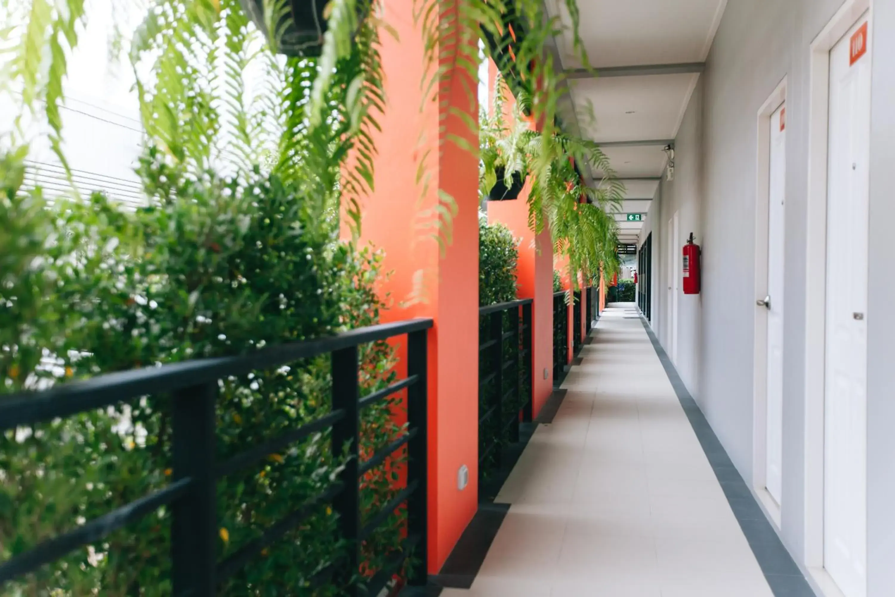 Facade/entrance in Smart Hotel Facade/entrance in Smart Hotel