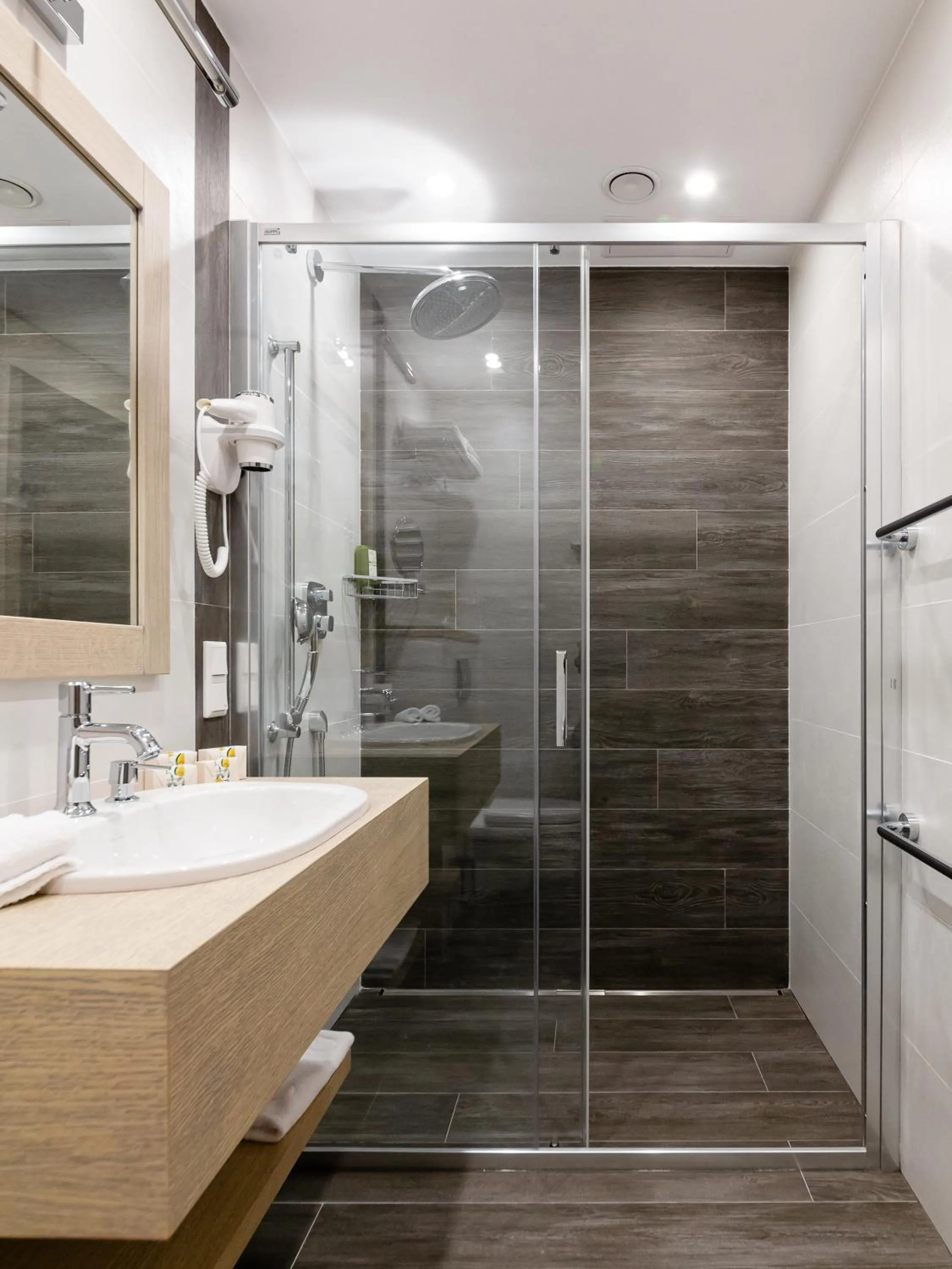 Shower in AmstelSki