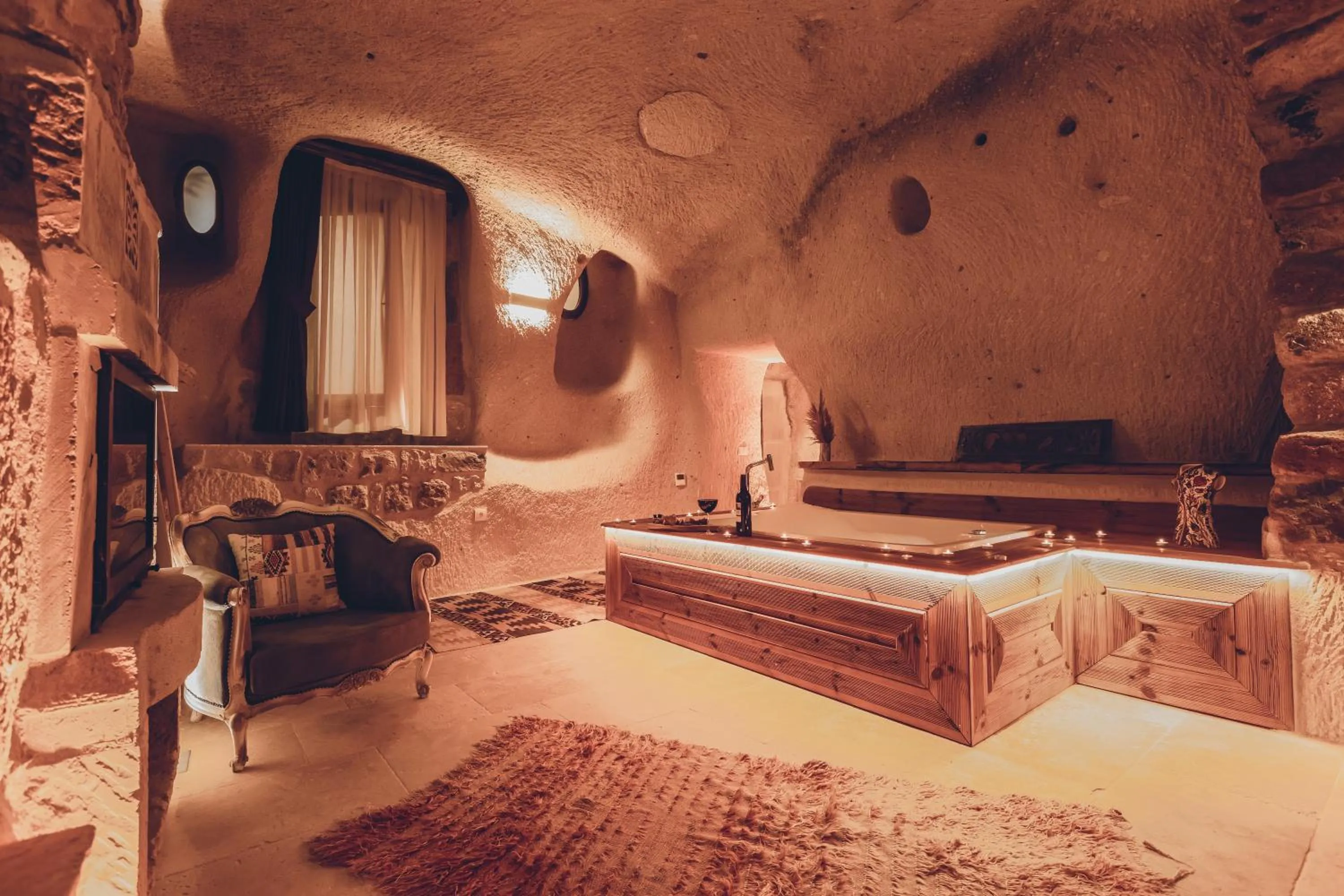 Seating area, Bed in La maison de Şişik