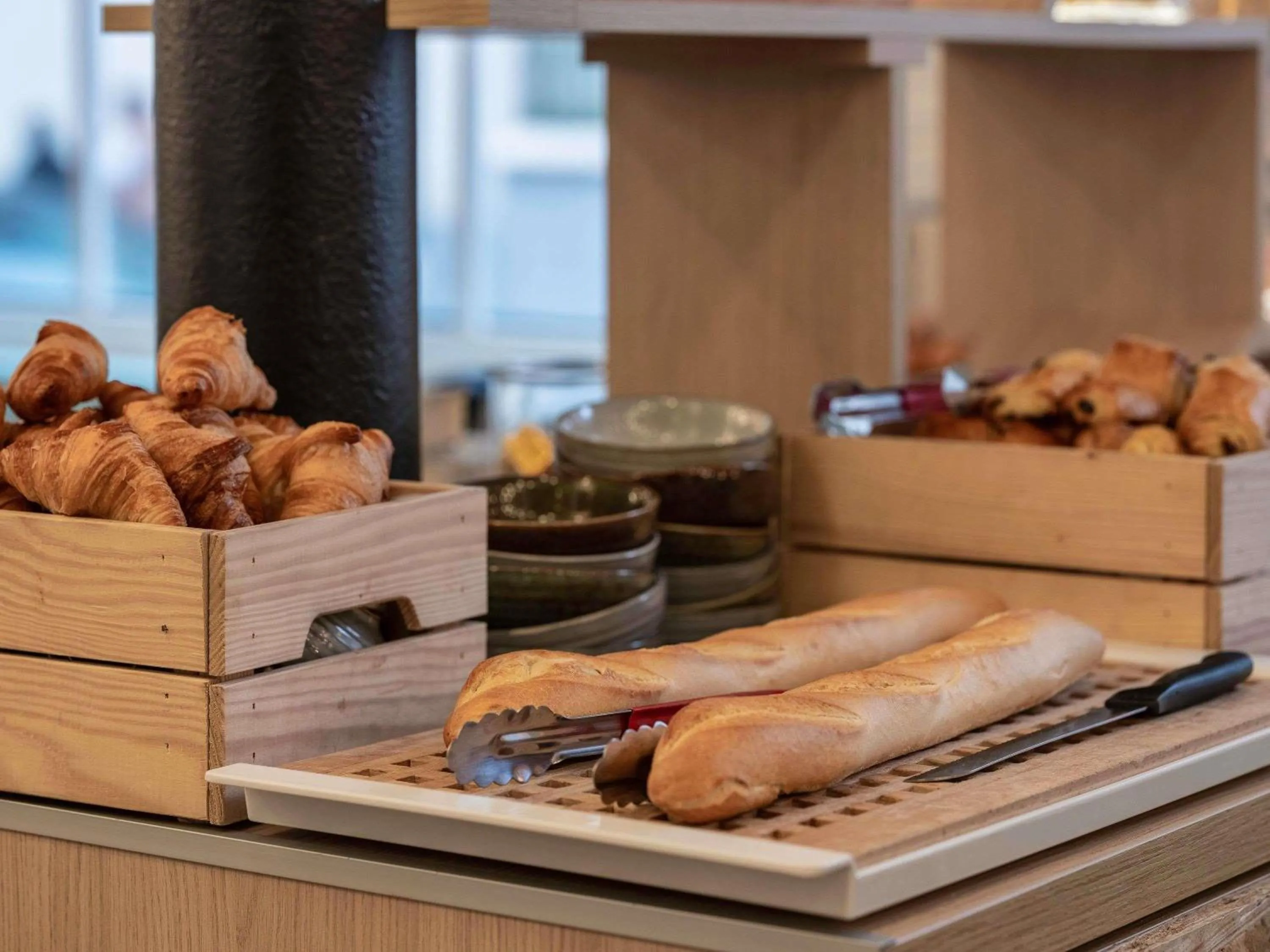 Breakfast in ibis Styles Paris Montmartre Nord