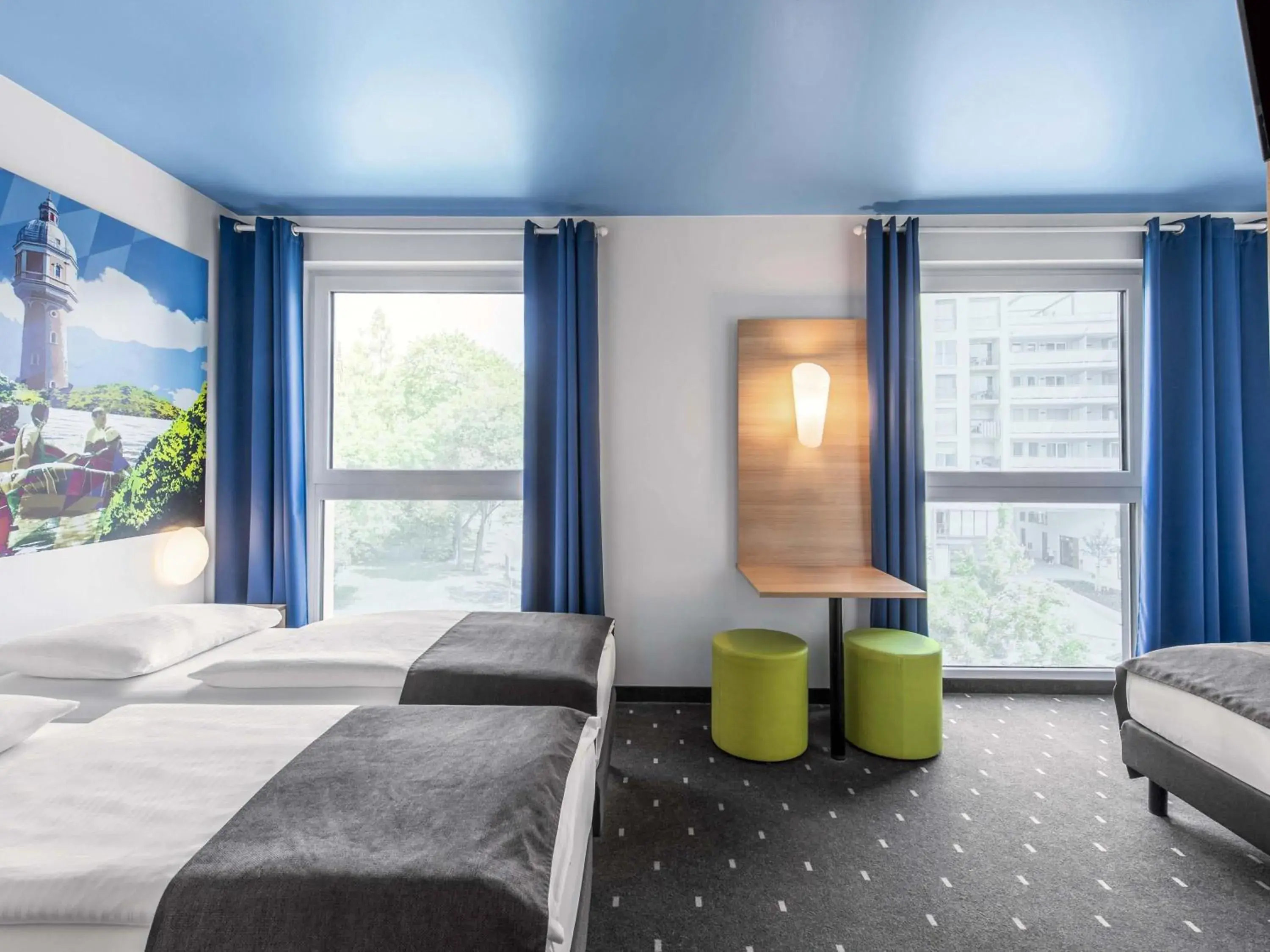 Triple Room in B&B Hotel Neu-Ulm Triple Room in B&B Hotel Neu-Ulm