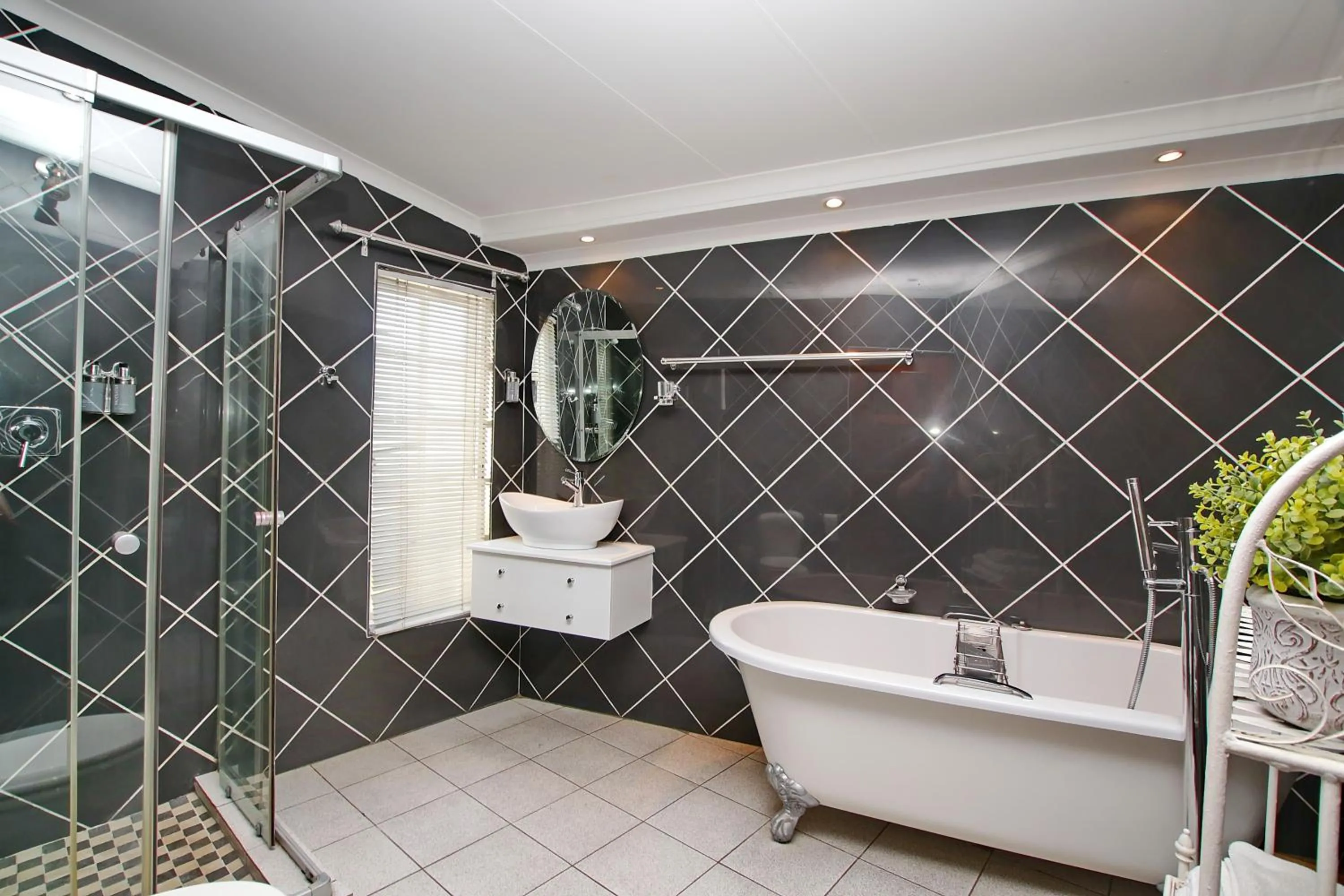 Photo of the whole room in Arum Place Guest House