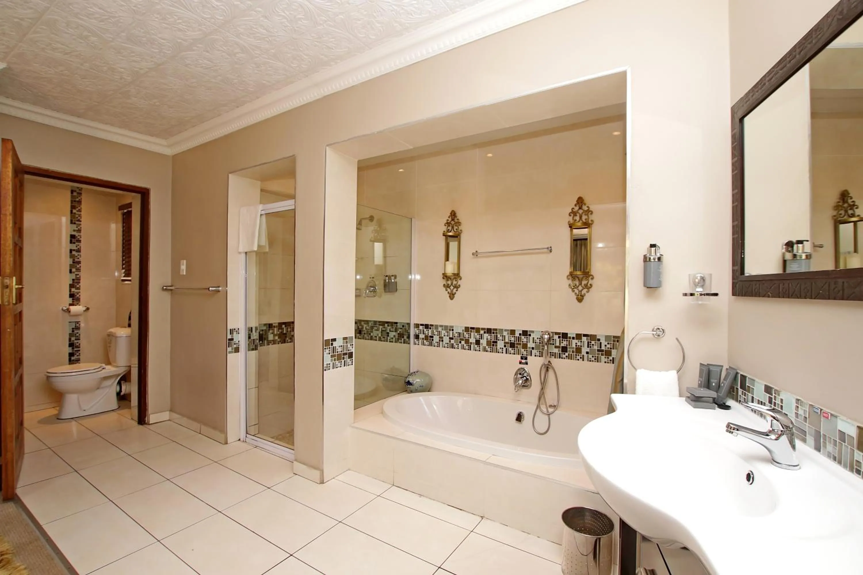 Photo of the whole room in Arum Place Guest House