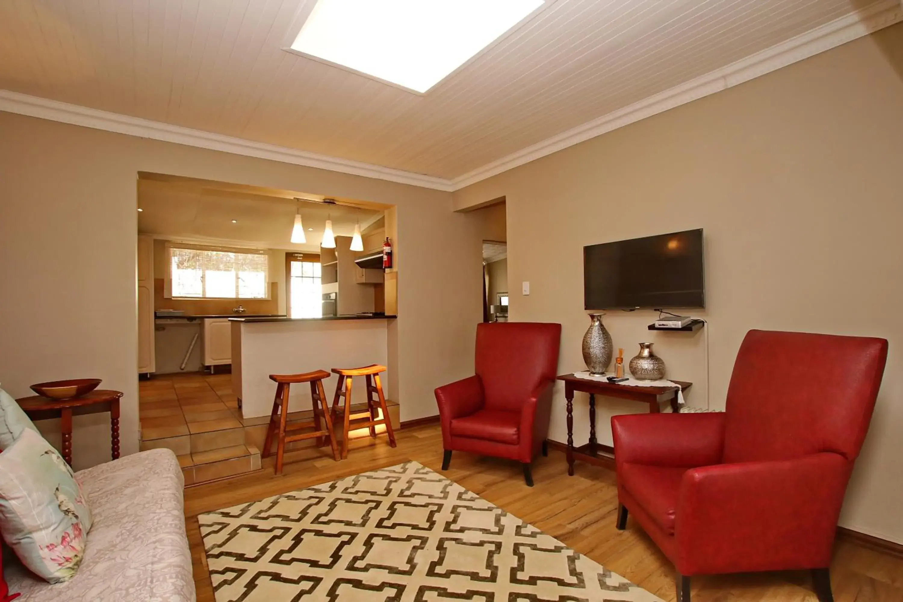 Photo of the whole room in Arum Place Guest House Photo of the whole room in Arum Place Guest House