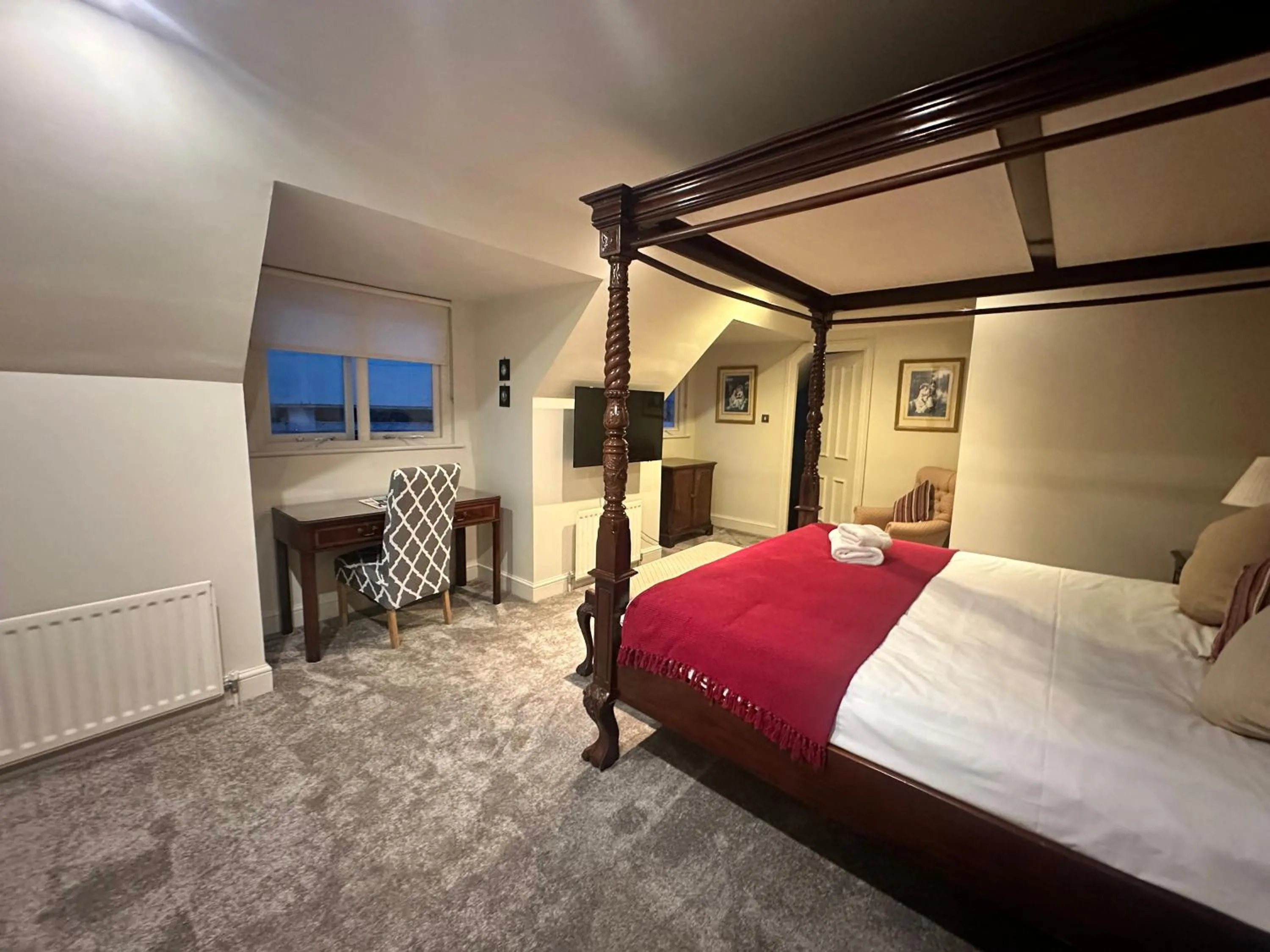 Bed in The Angel Posting House & Livery